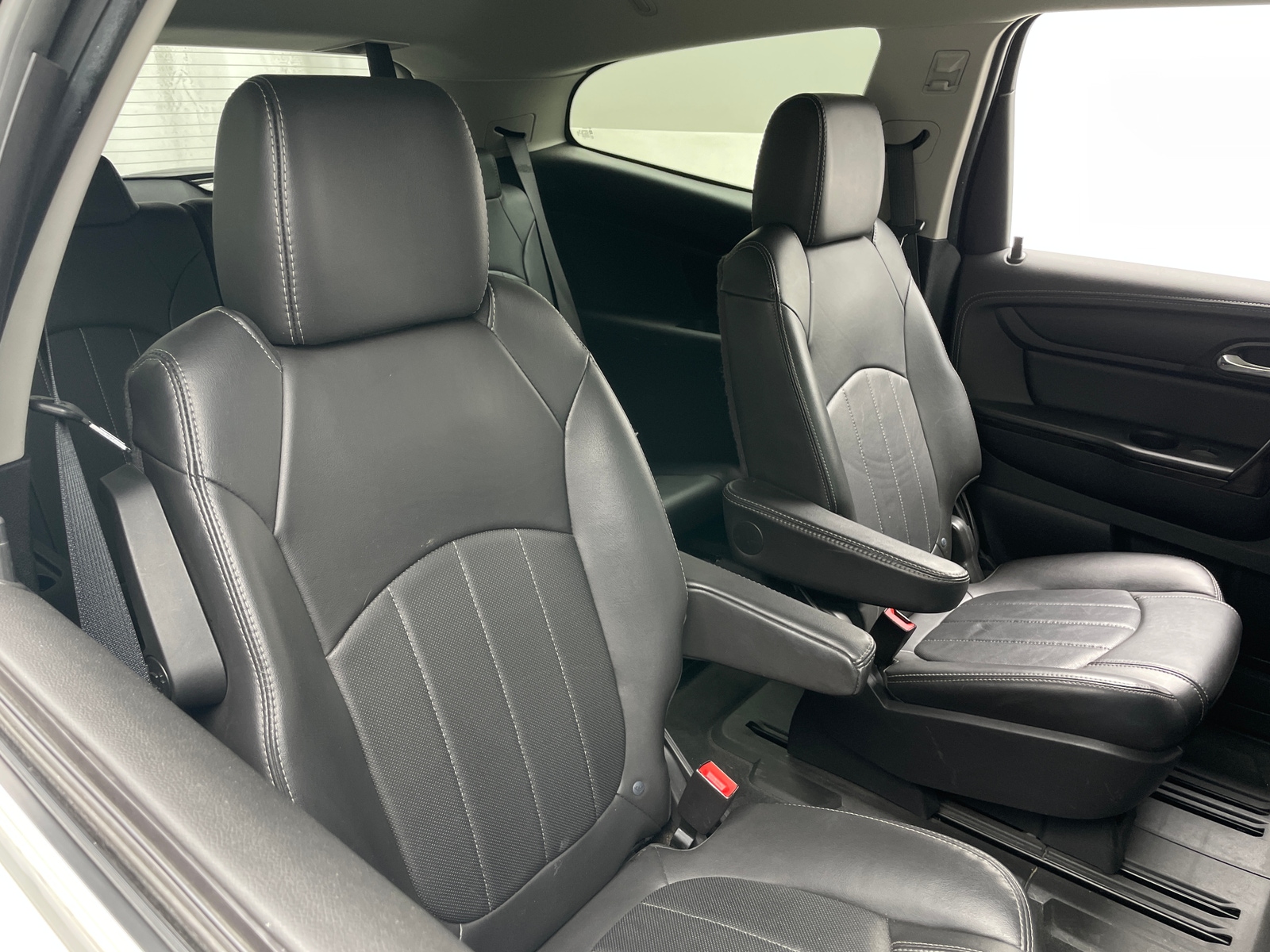 Thumbnail: 2017 Chevrolet Traverse - 5