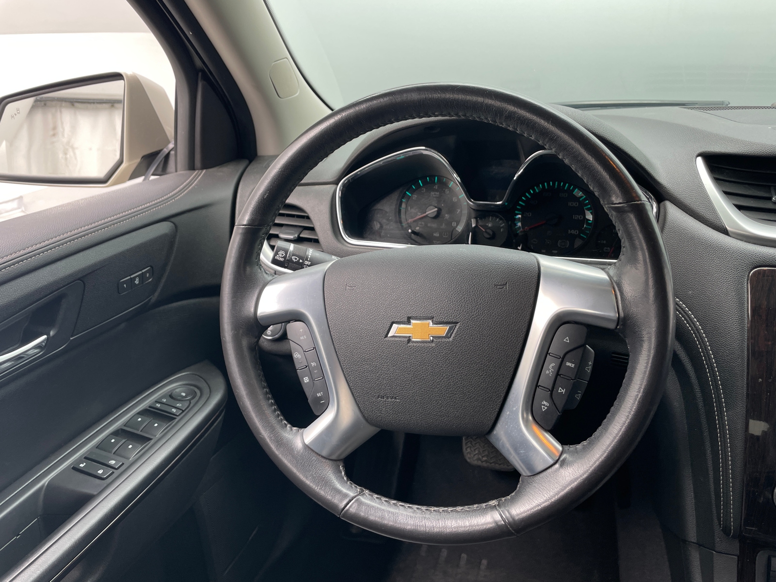 Thumbnail: 2017 Chevrolet Traverse - 4