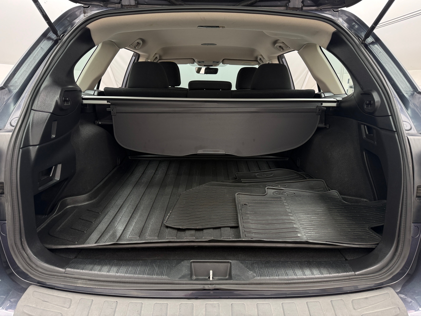 Thumbnail: 2017 Subaru Outback - 7