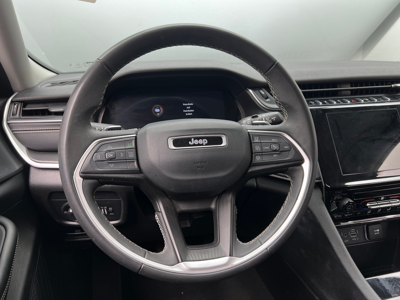 Thumbnail: 2023 Jeep Grand Cherokee L - 5