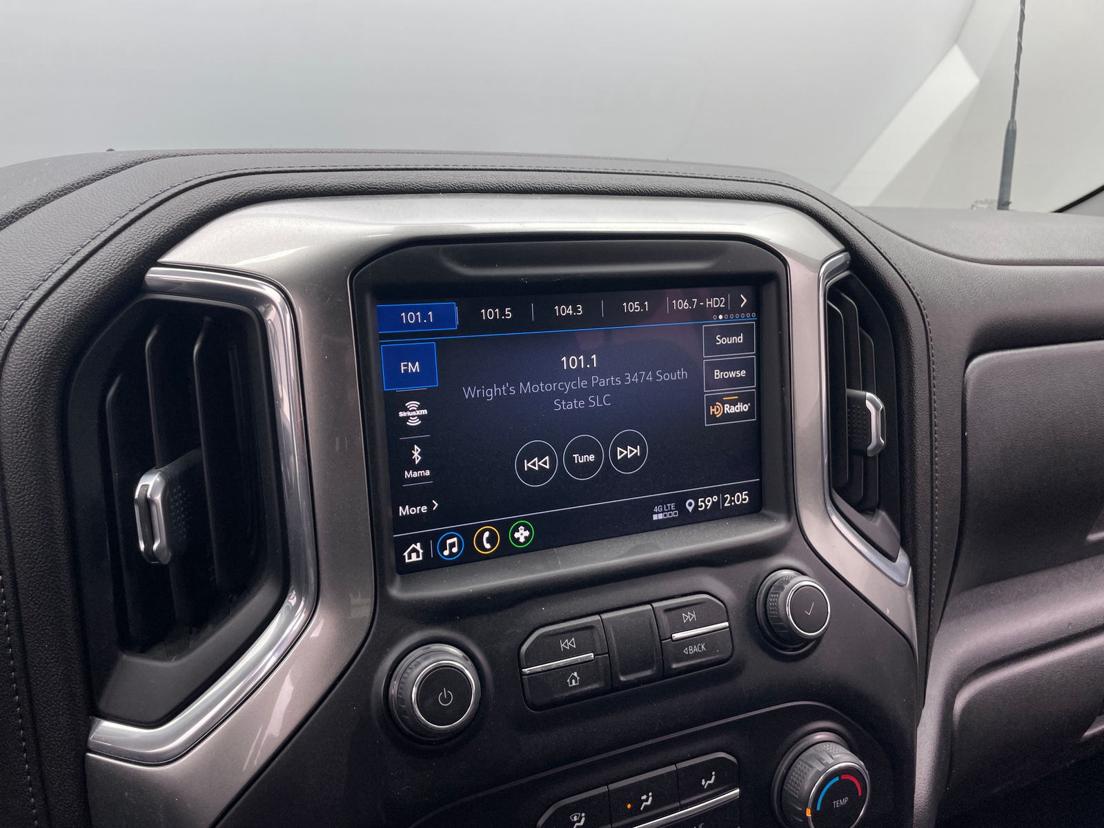 Thumbnail: 2020 Chevrolet Silverado 3500 - 4