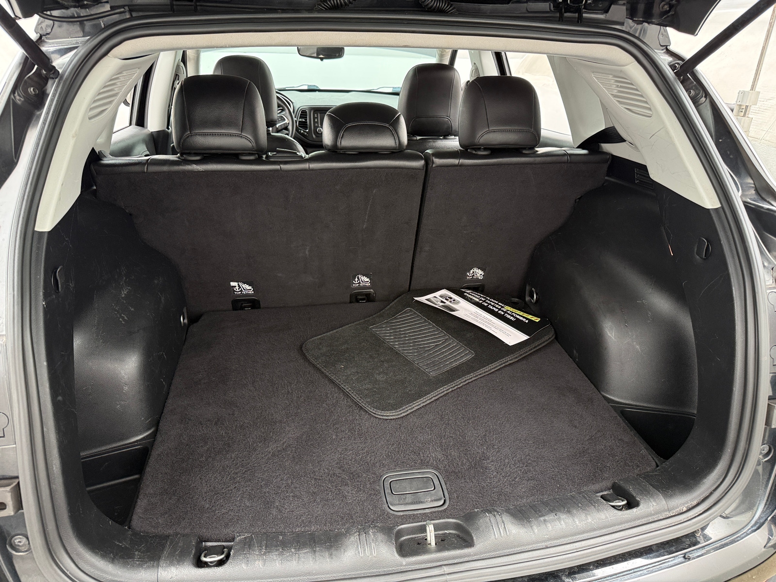 Thumbnail: 2017 Jeep Compass - 7