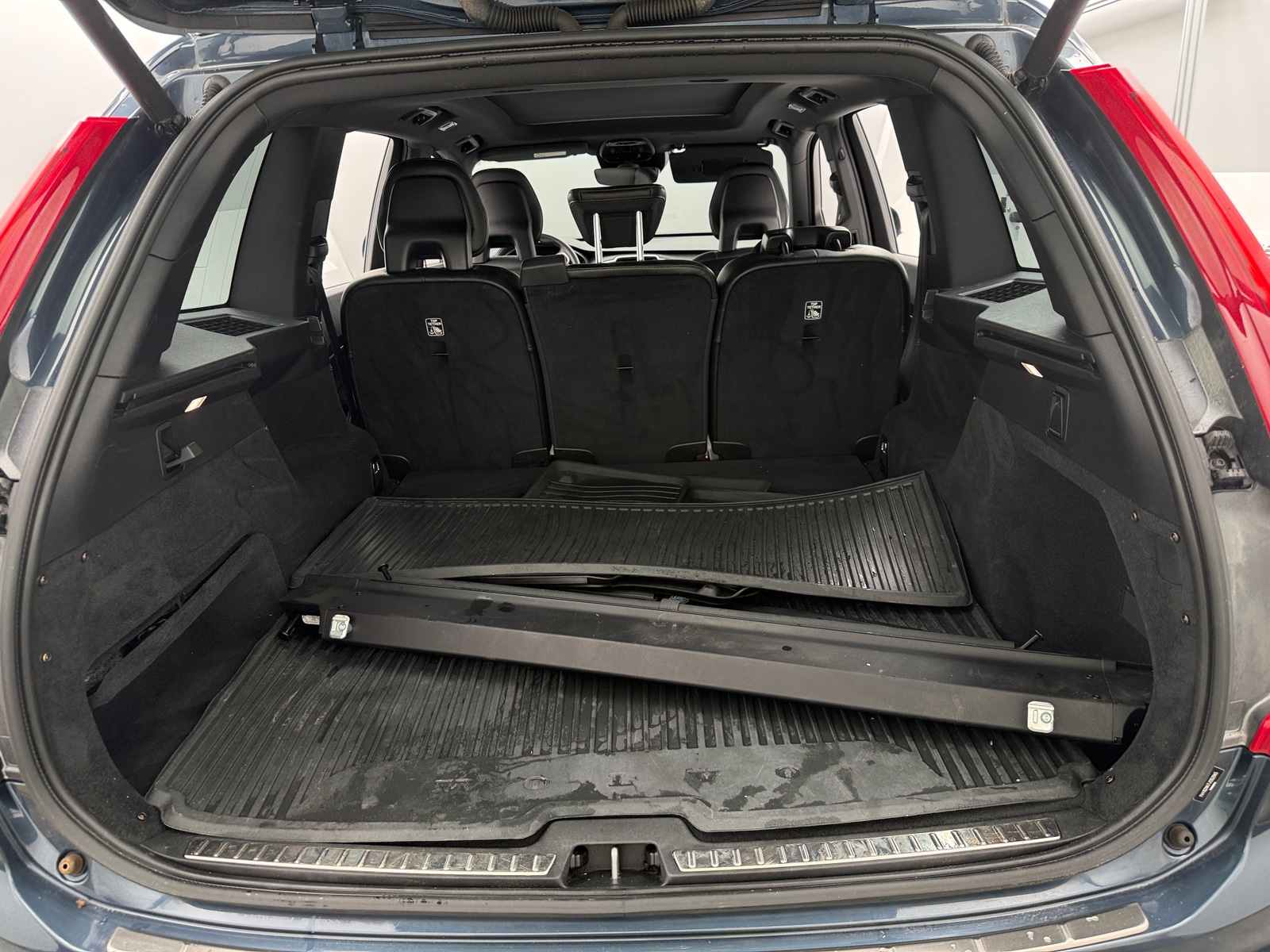 Thumbnail: 2018 Volvo XC90 - 6