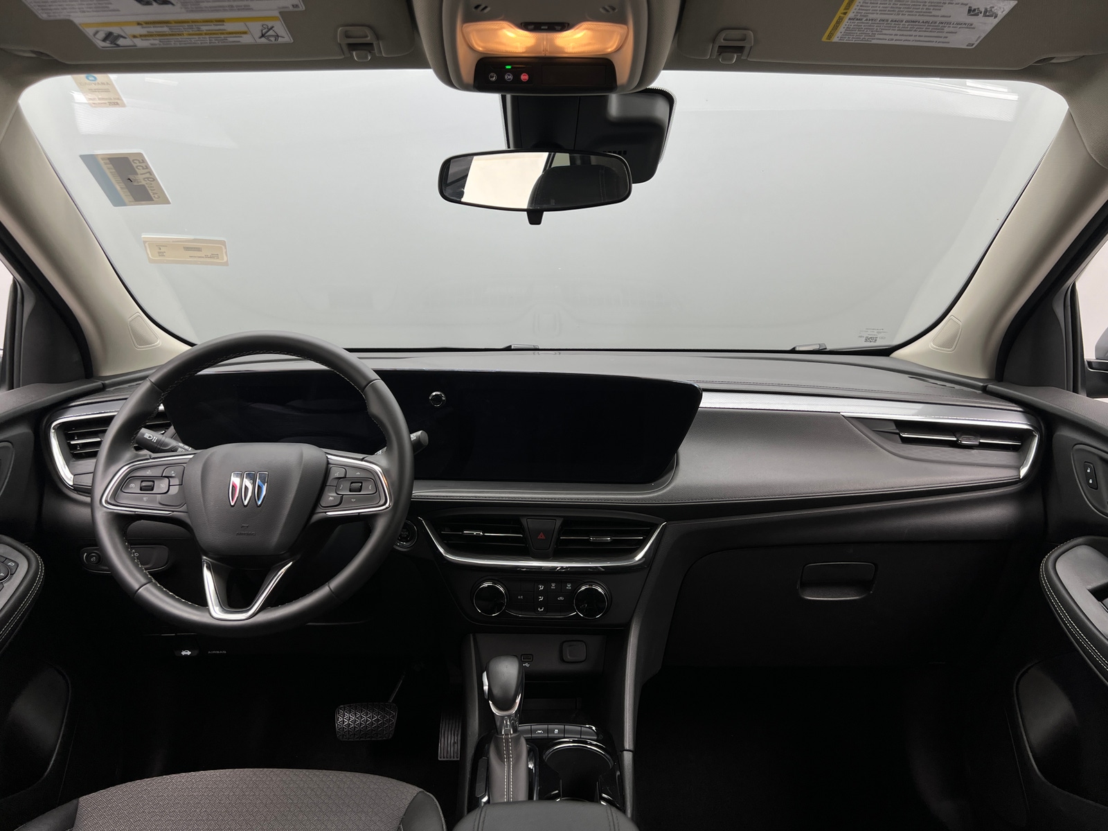 Thumbnail: 2025 Buick Encore GX - 2