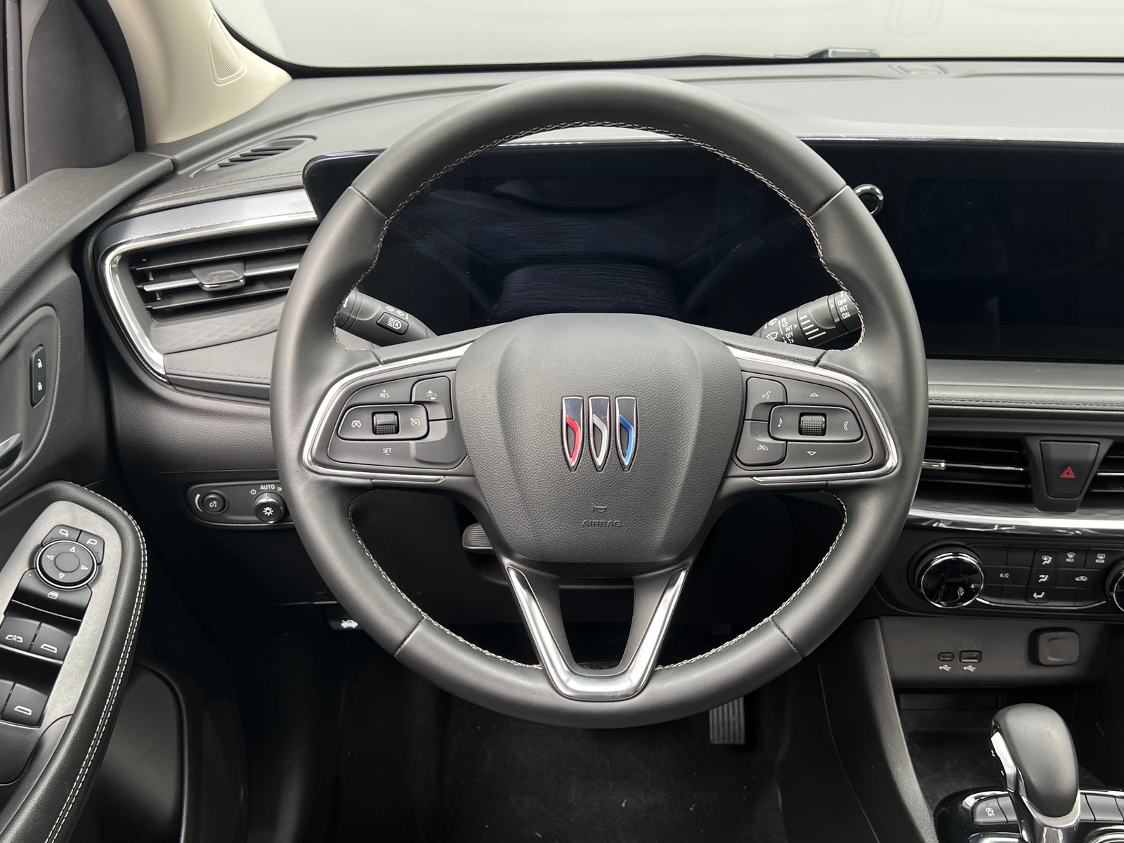 Thumbnail: 2025 Buick Encore GX - 4