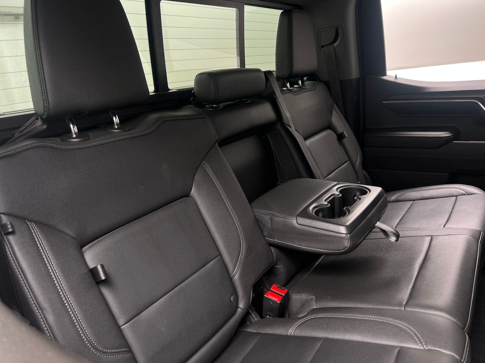 Thumbnail: 2023 GMC Sierra 1500 - 5