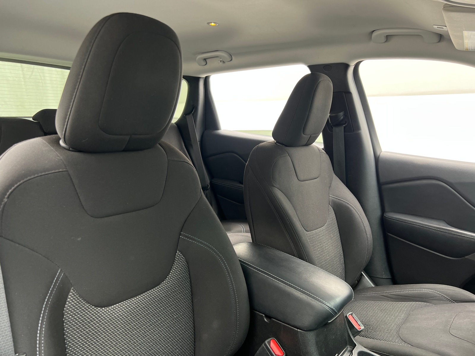 Thumbnail: 2019 Jeep Cherokee - 2