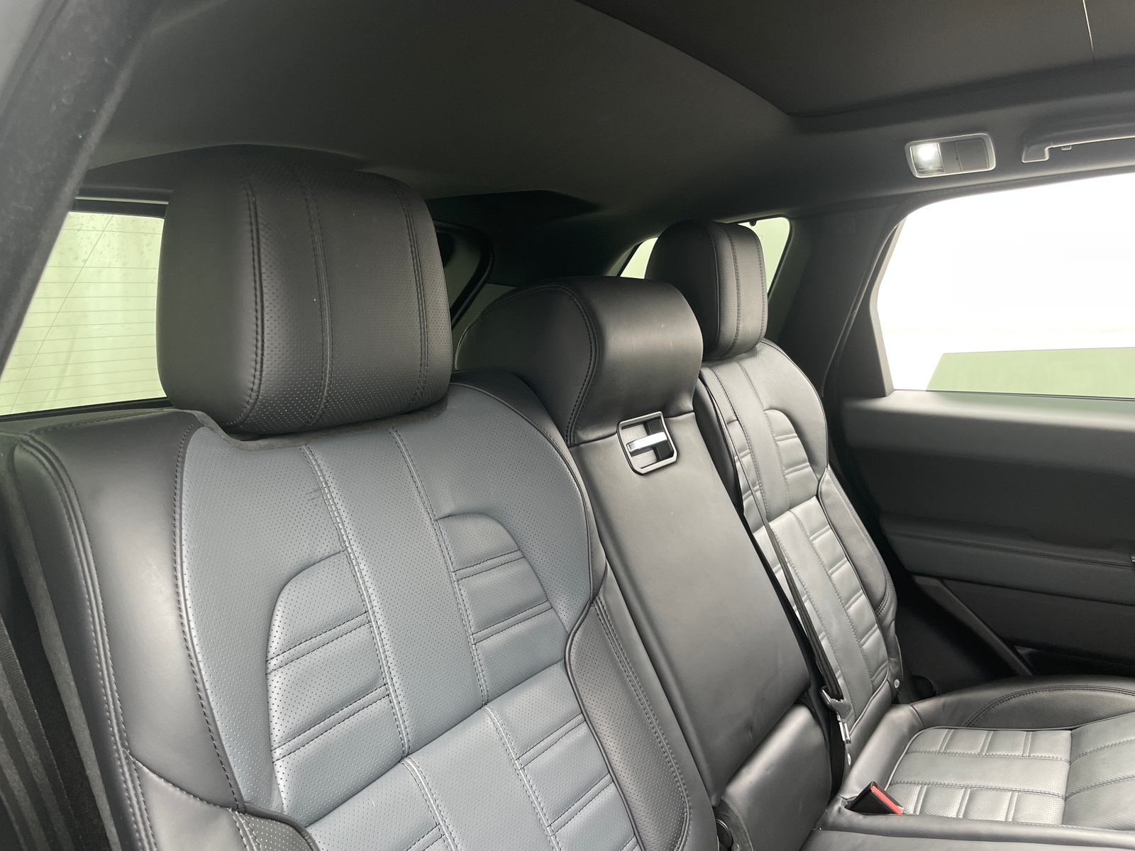 Thumbnail: 2017 Land Rover Range Rover Sport - 5