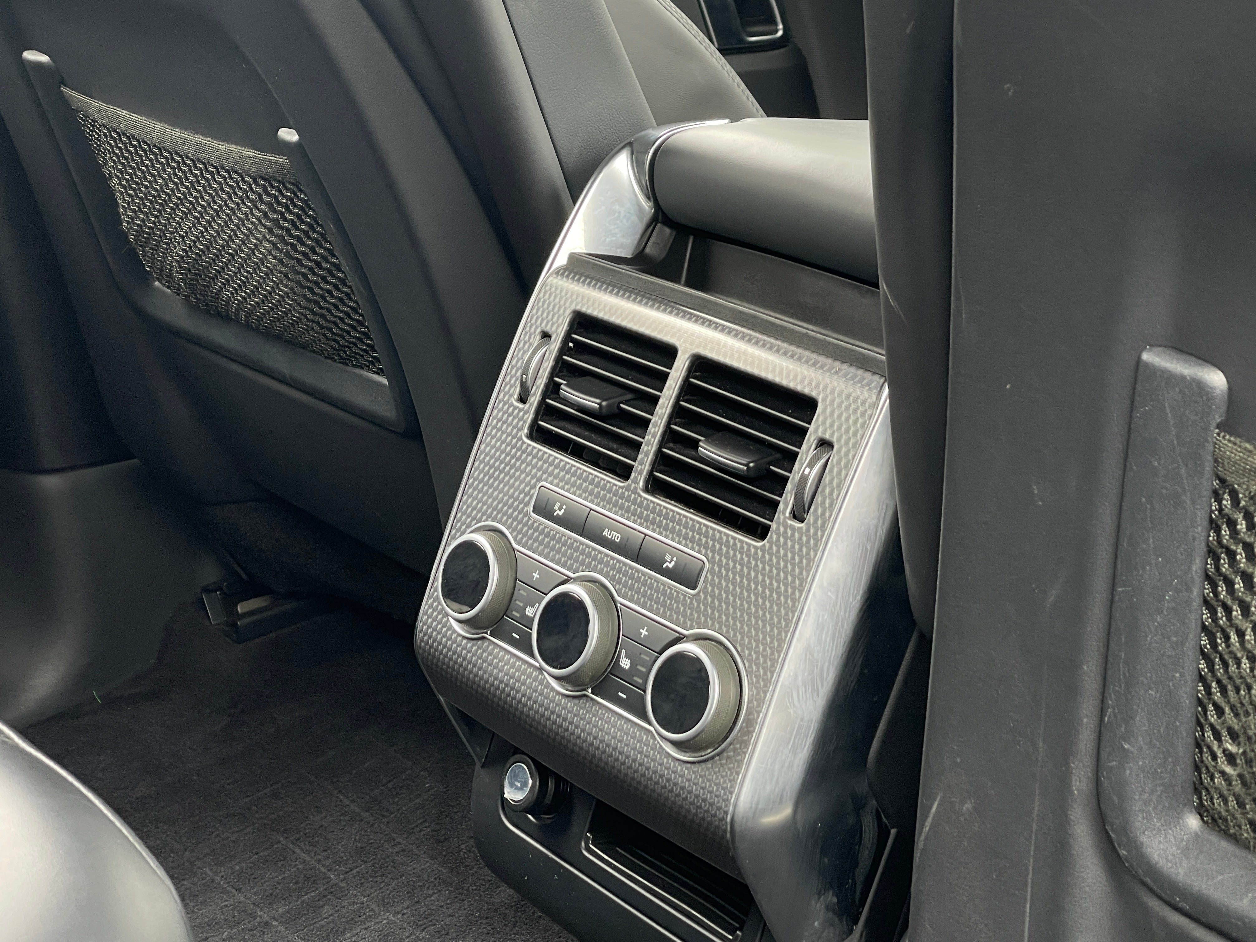 2017 Land Rover Range Rover Sport HSE Dynamic - Photo 2