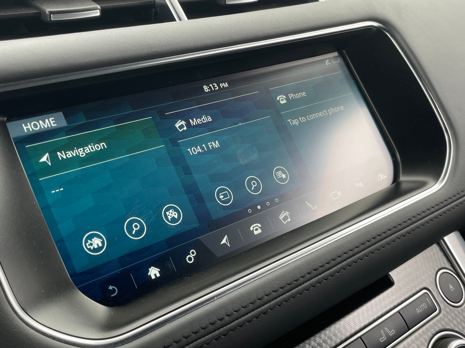 Thumbnail: 2017 Land Rover Range Rover Sport - 3