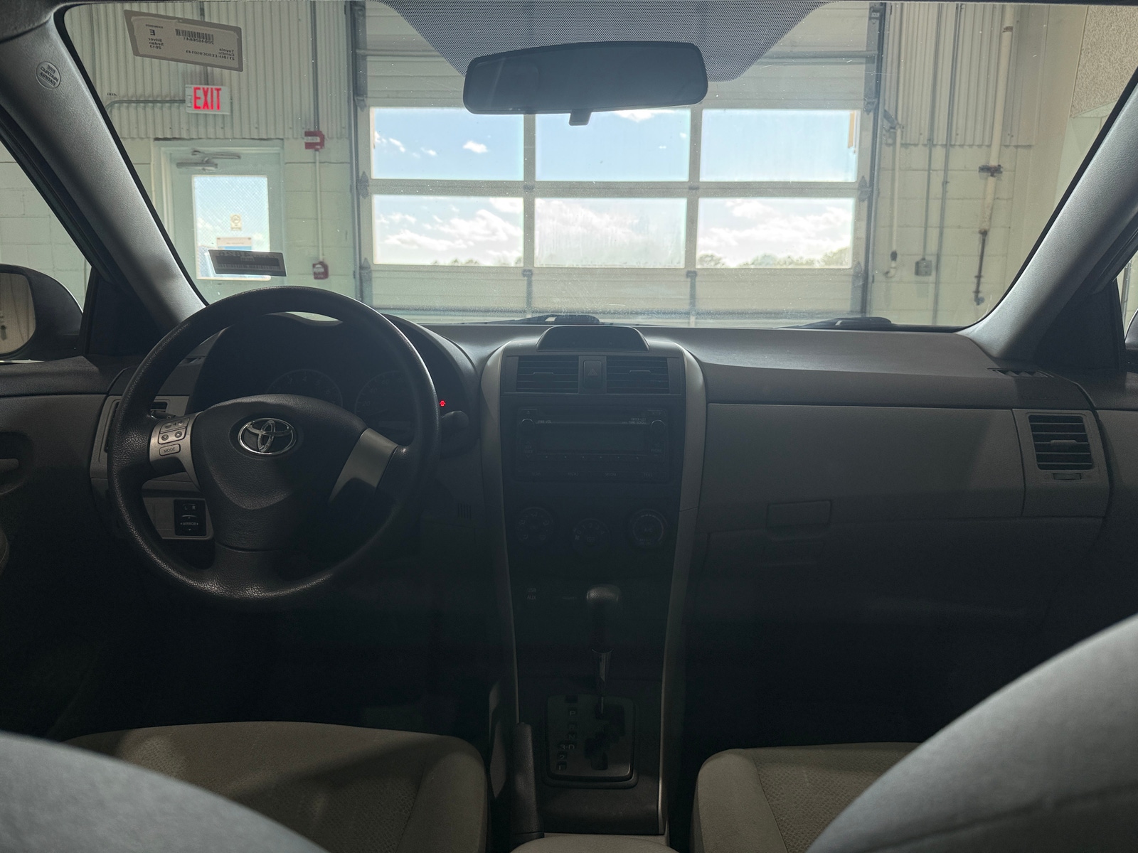 Thumbnail: 2013 Toyota Corolla - 3