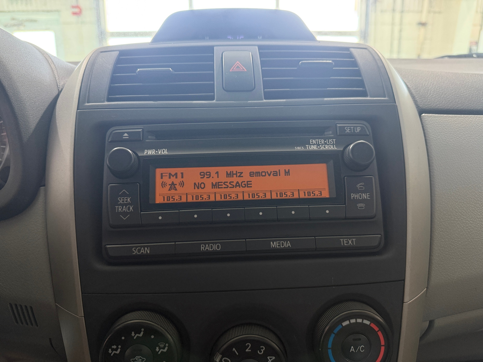 Thumbnail: 2013 Toyota Corolla - 4