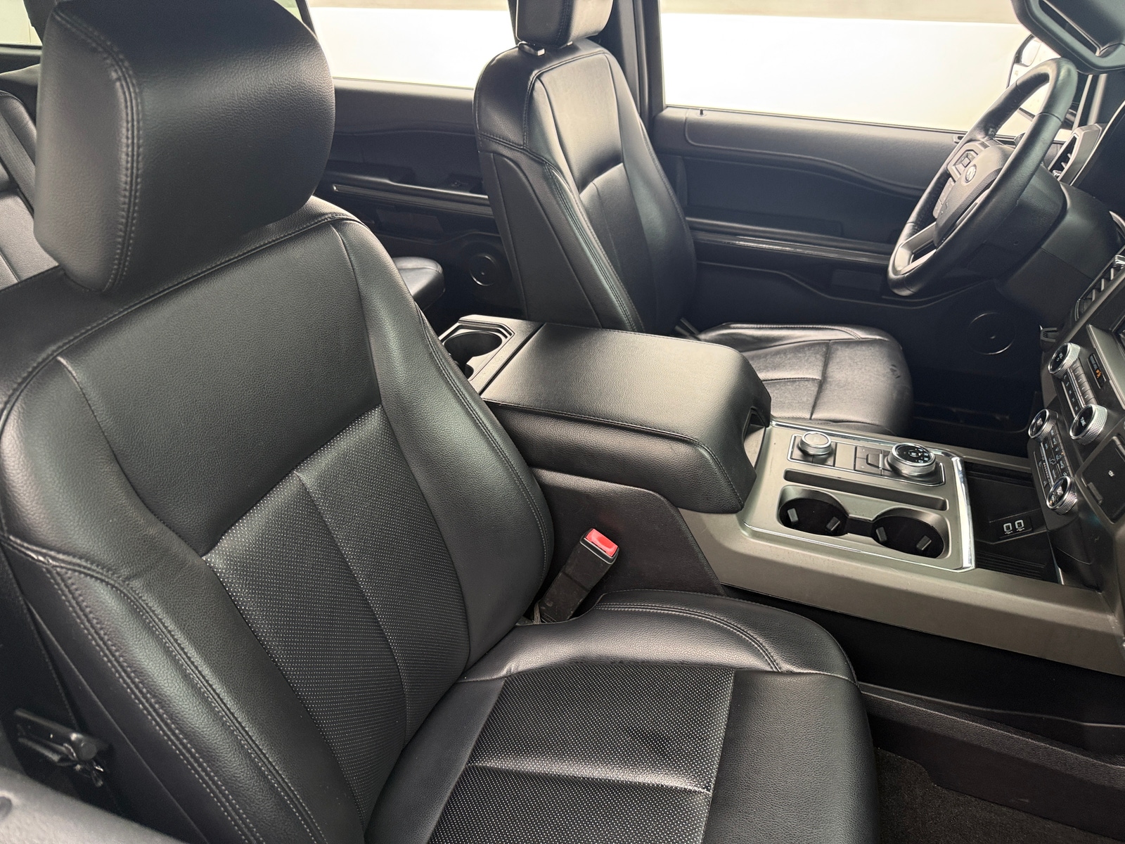 Thumbnail: 2019 Ford Expedition - 2
