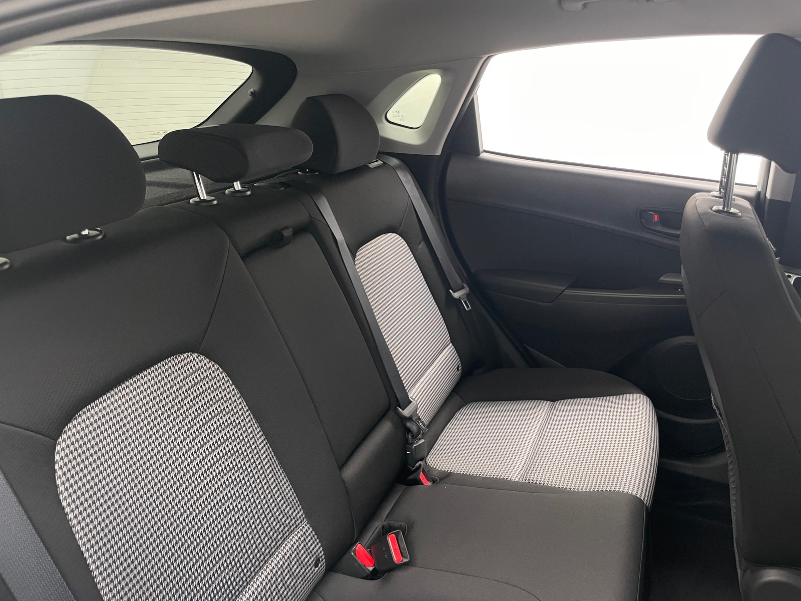 Thumbnail: 2020 Hyundai Kona - 6