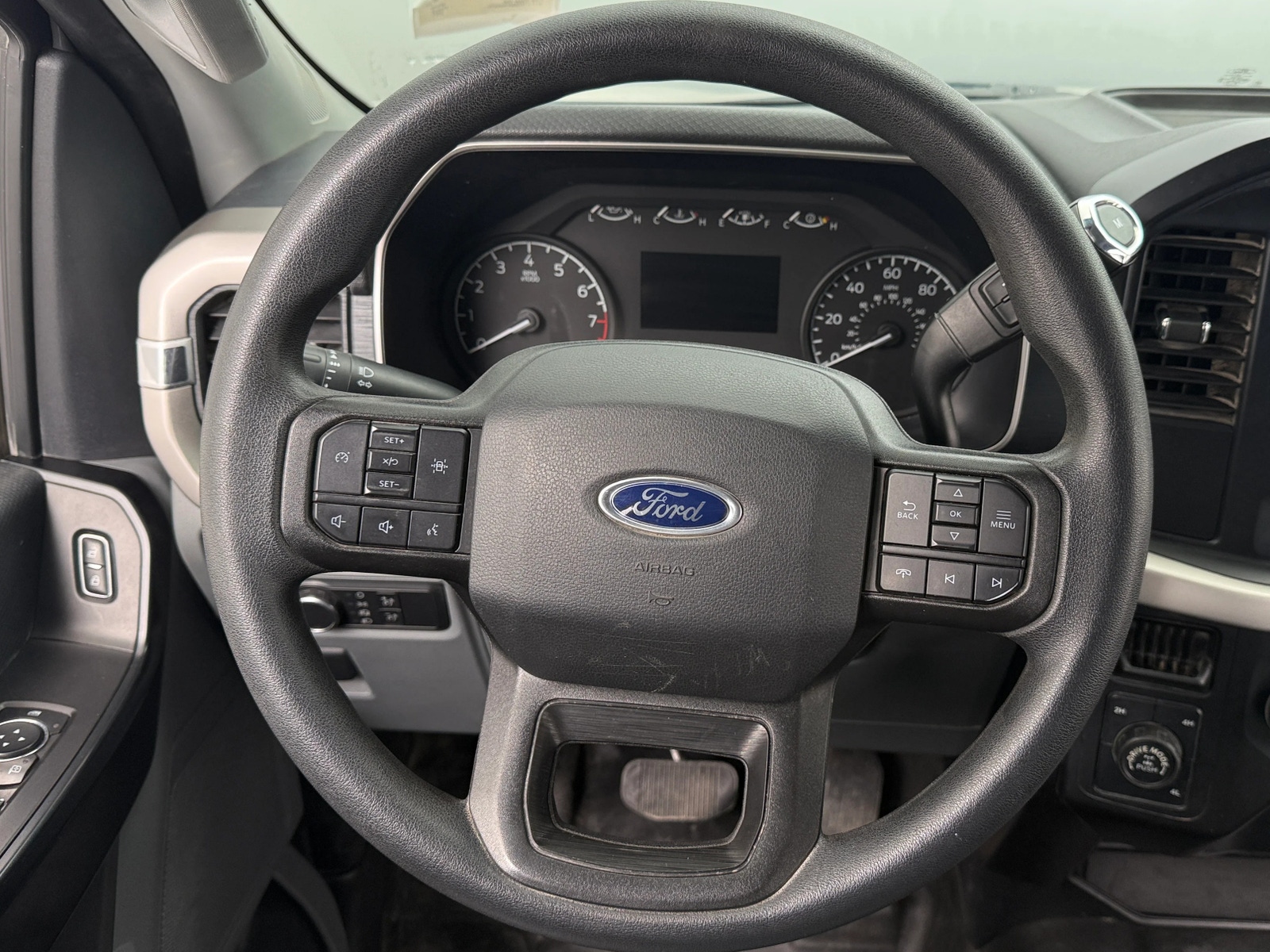 Thumbnail: 2021 Ford Econoline - 5