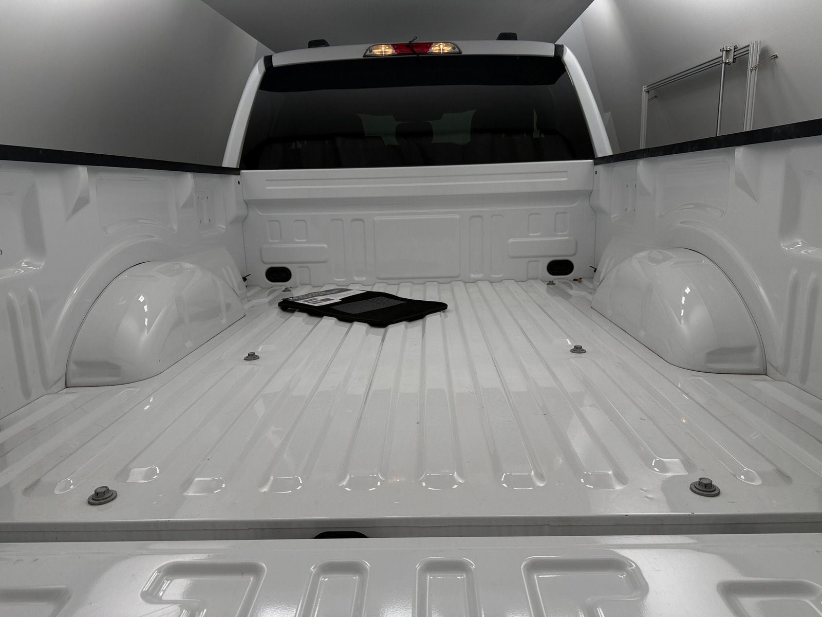 Thumbnail: 2021 Ford Econoline - 7