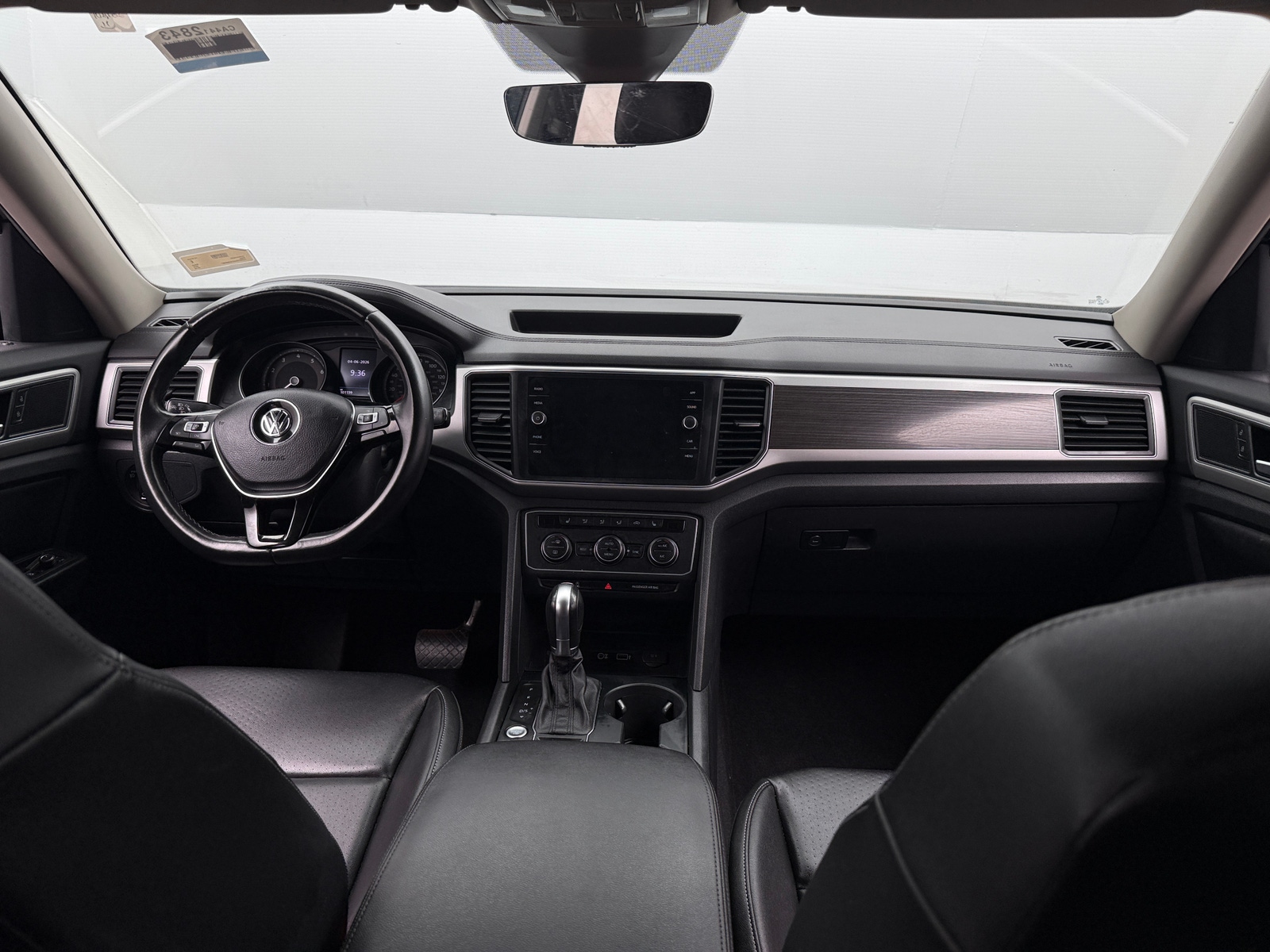 Thumbnail: 2018 Volkswagen Atlas - 2