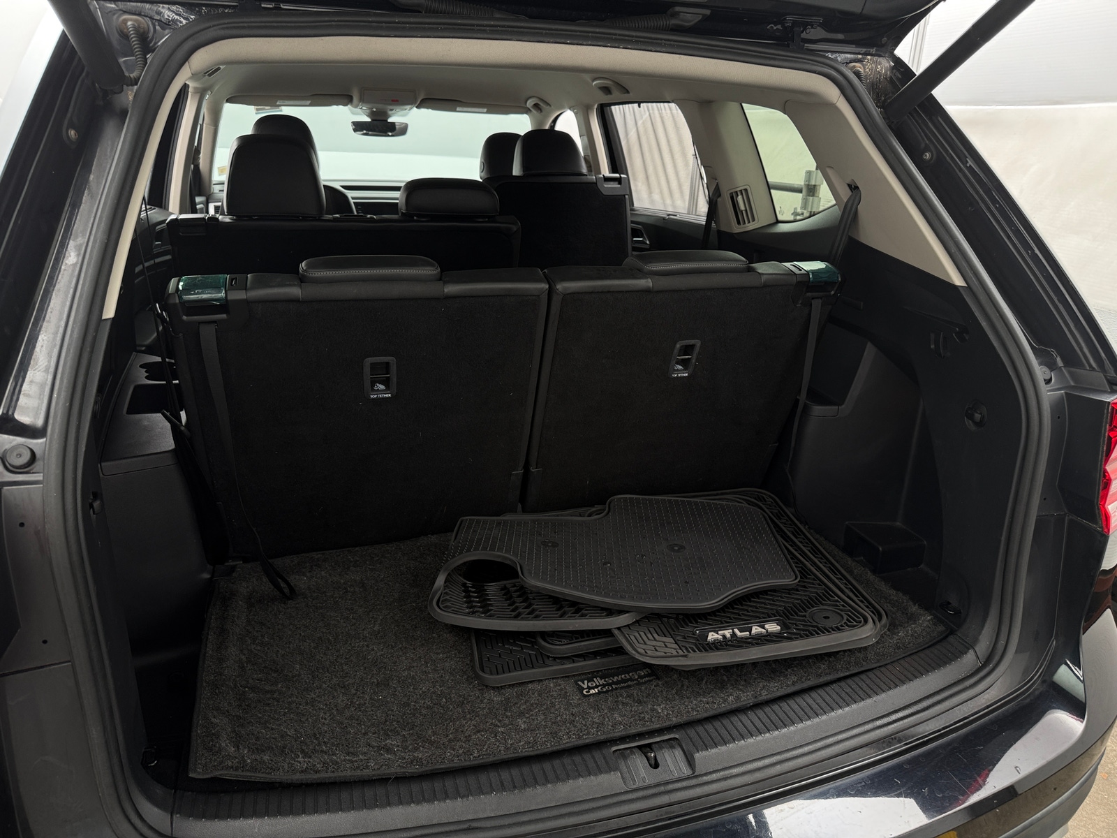 Thumbnail: 2018 Volkswagen Atlas - 6