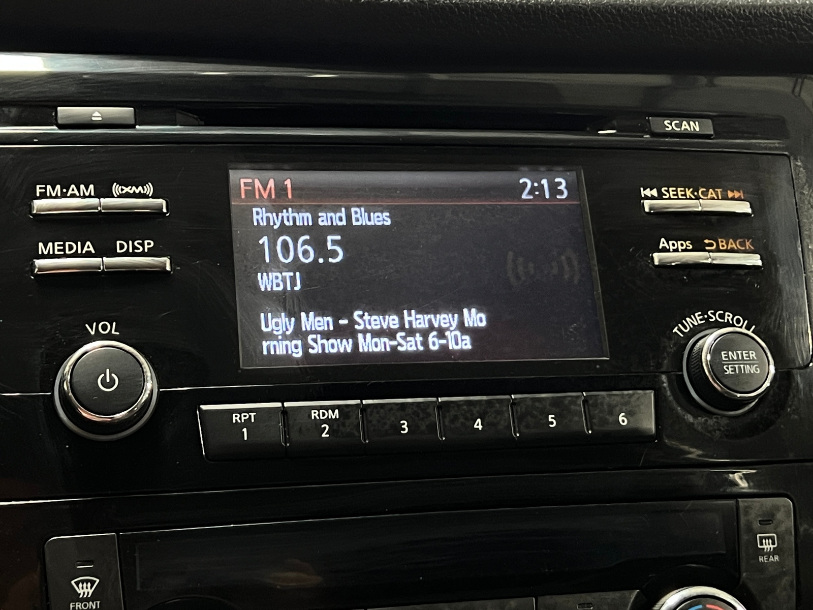 Thumbnail: 2016 Nissan Rogue - 4