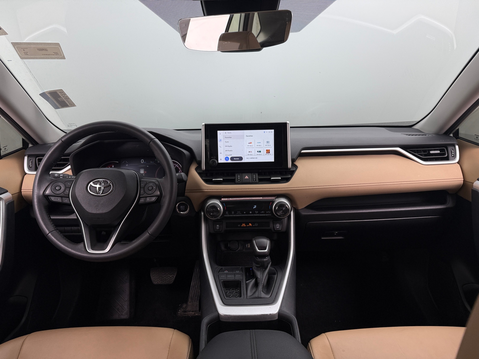 Thumbnail: 2024 Toyota RAV4 - 2