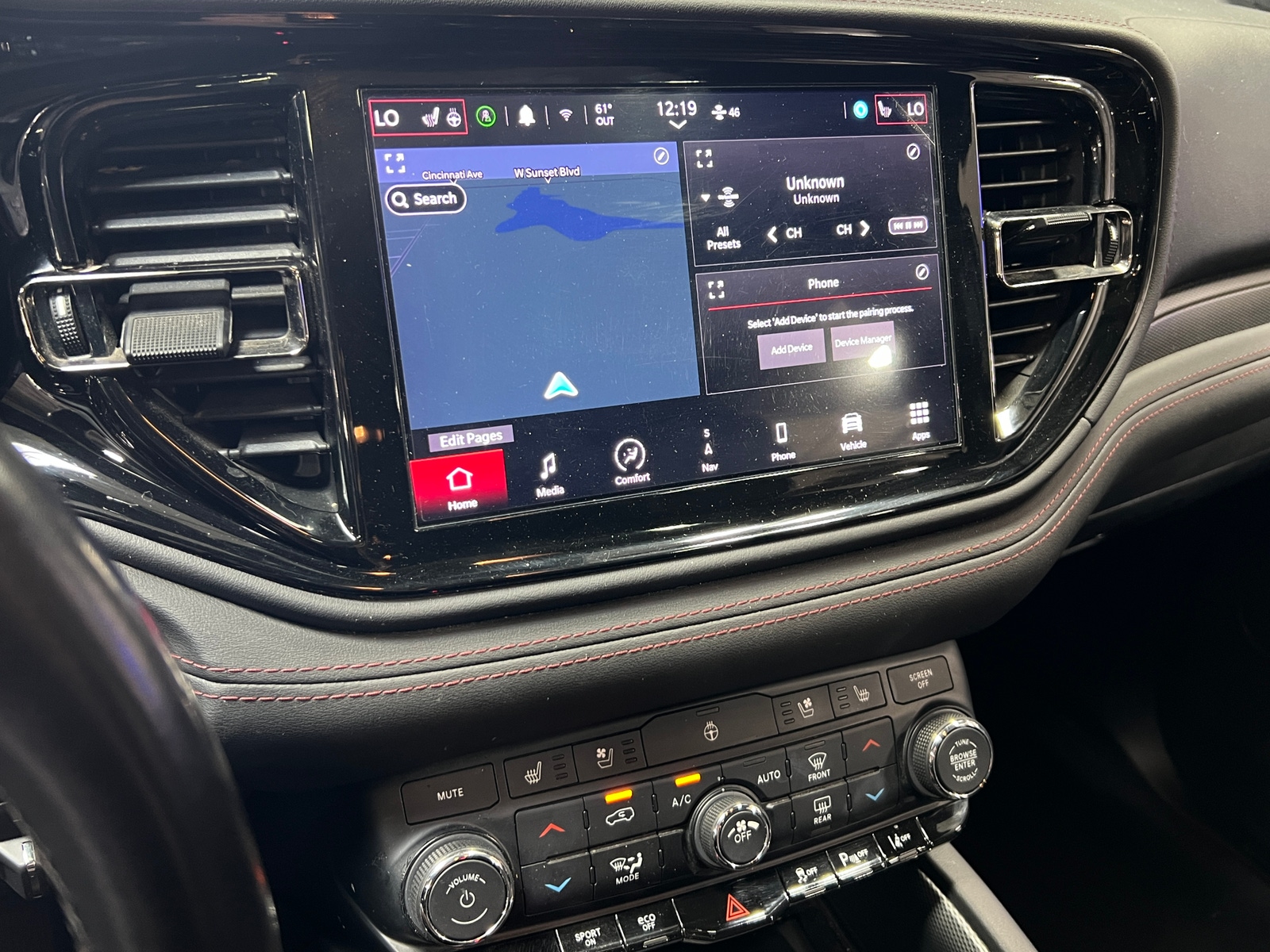 Thumbnail: 2022 Dodge Durango - 3