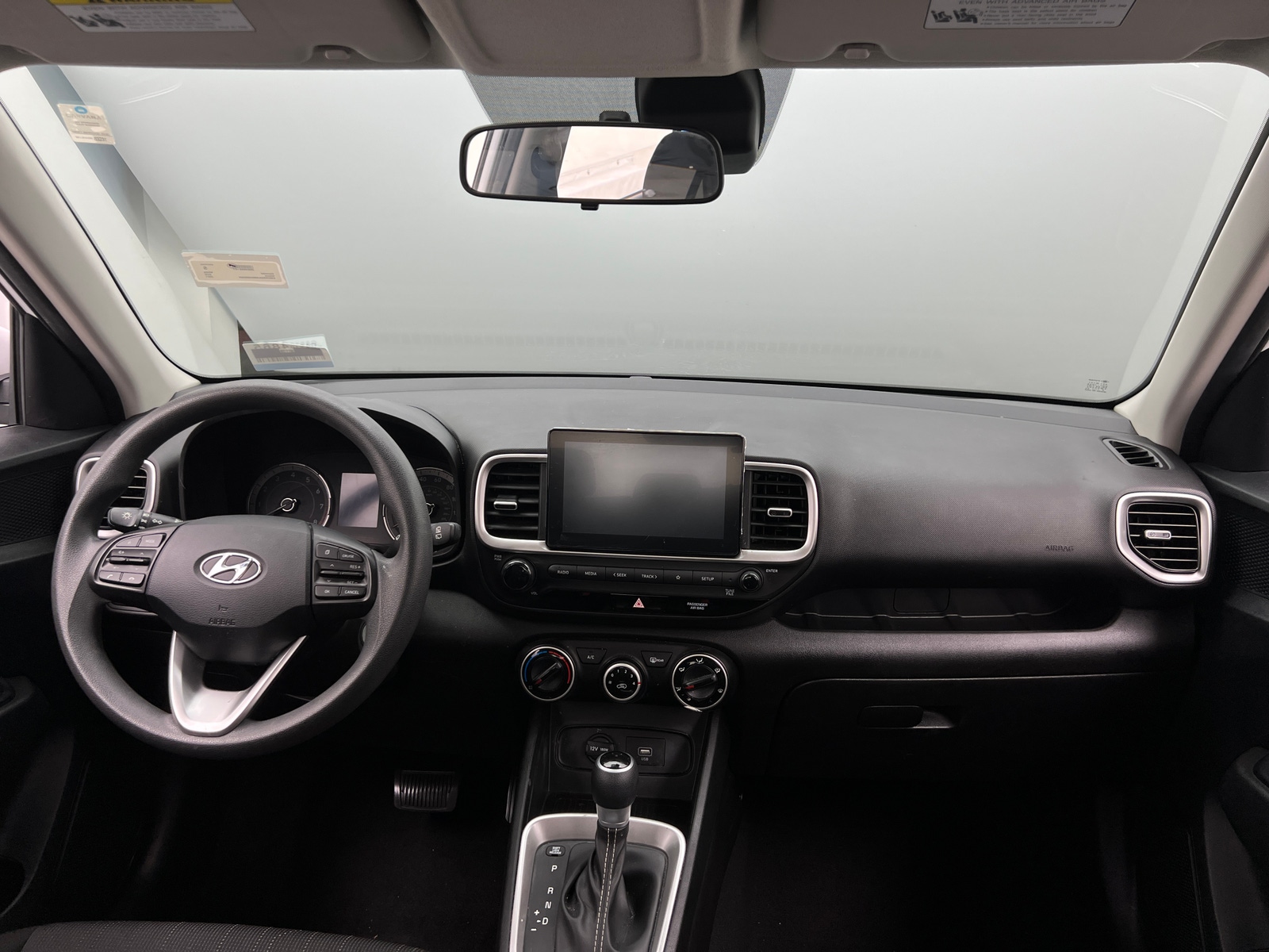 Thumbnail: 2021 Hyundai Venue - 3