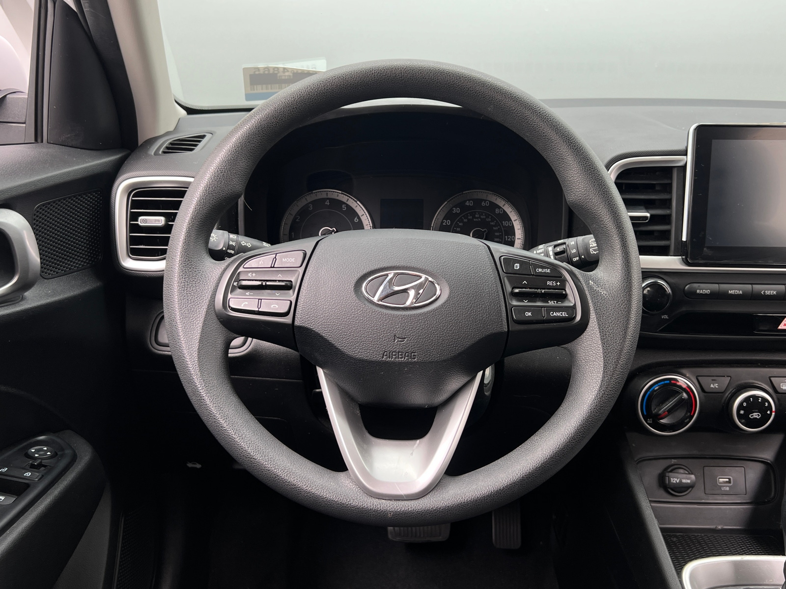 Thumbnail: 2021 Hyundai Venue - 5