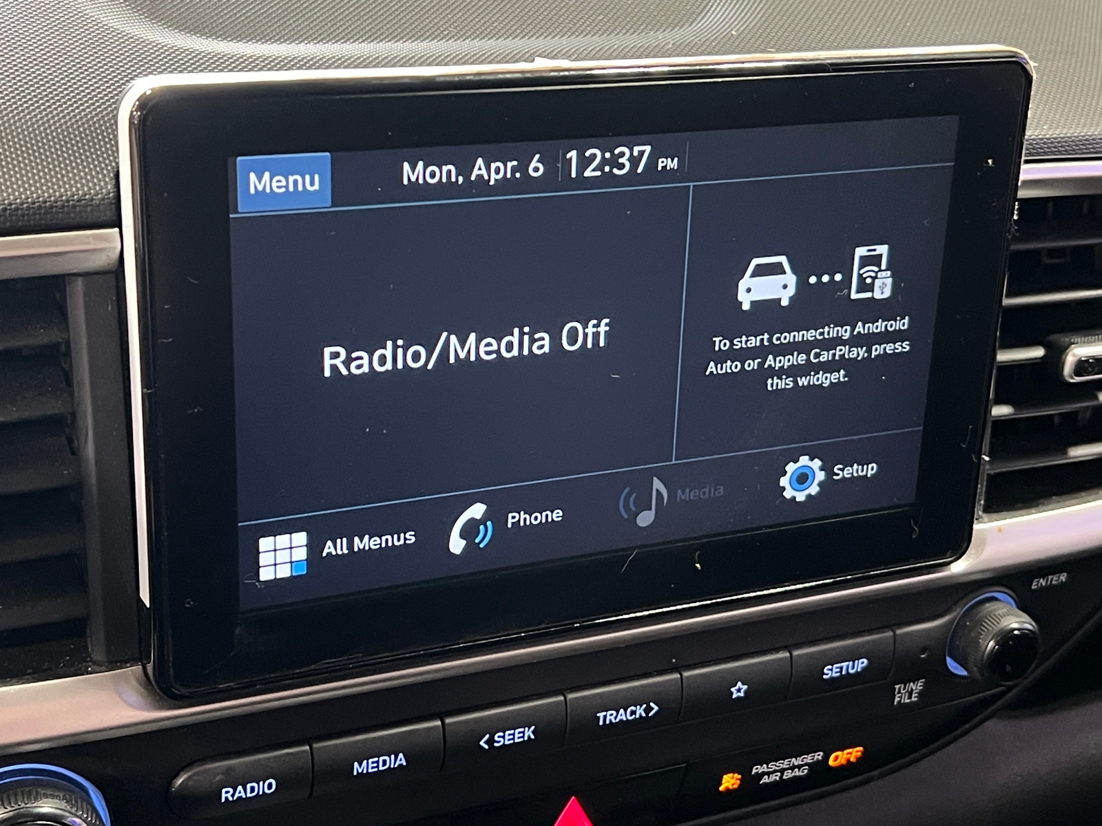 Thumbnail: 2021 Hyundai Venue - 4