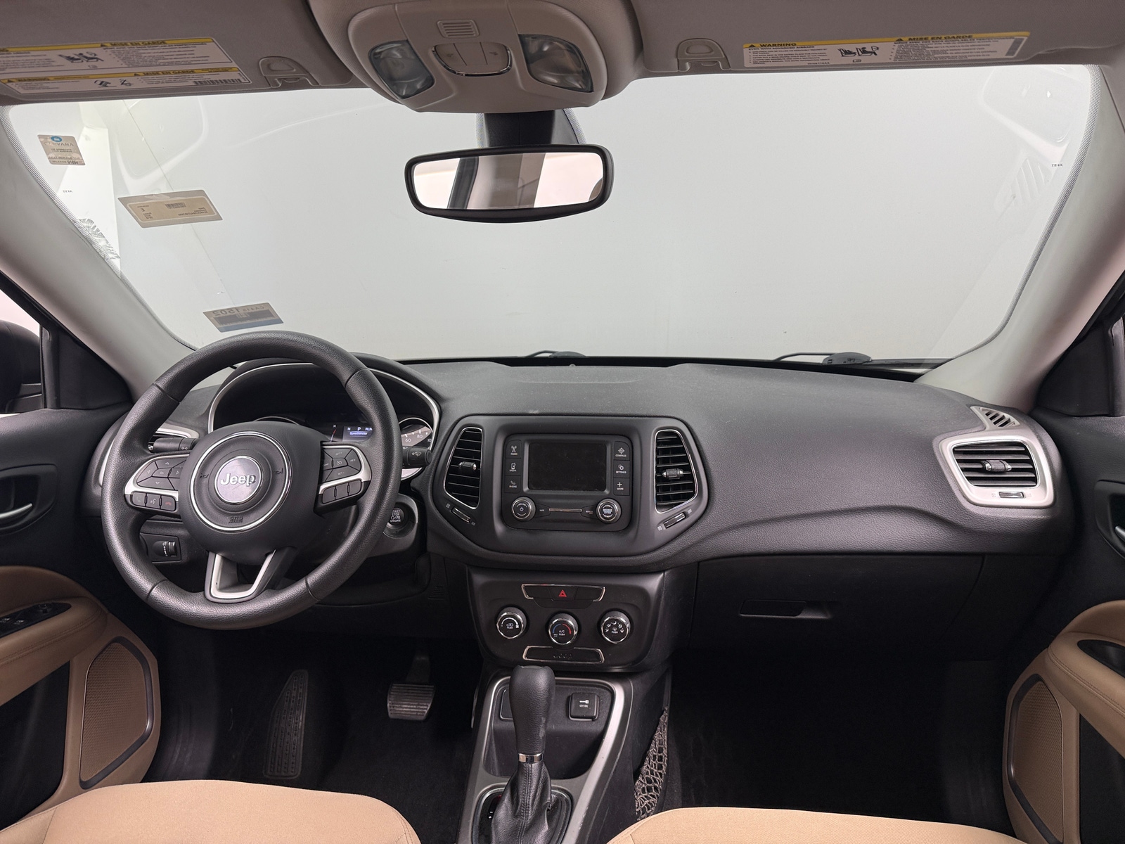 Thumbnail: 2018 Jeep Compass - 3