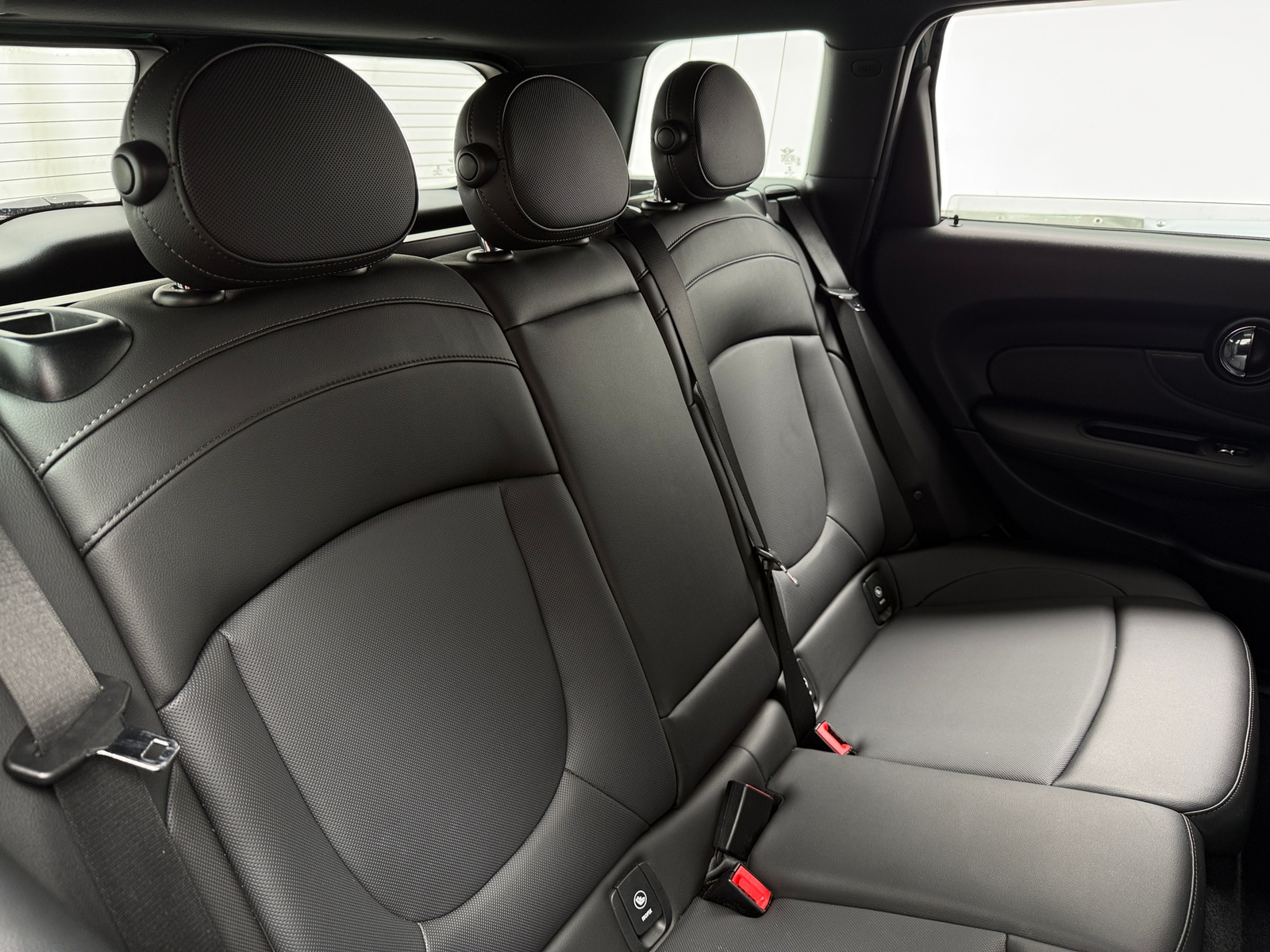 Thumbnail: 2019 MINI Cooper Clubman - 5