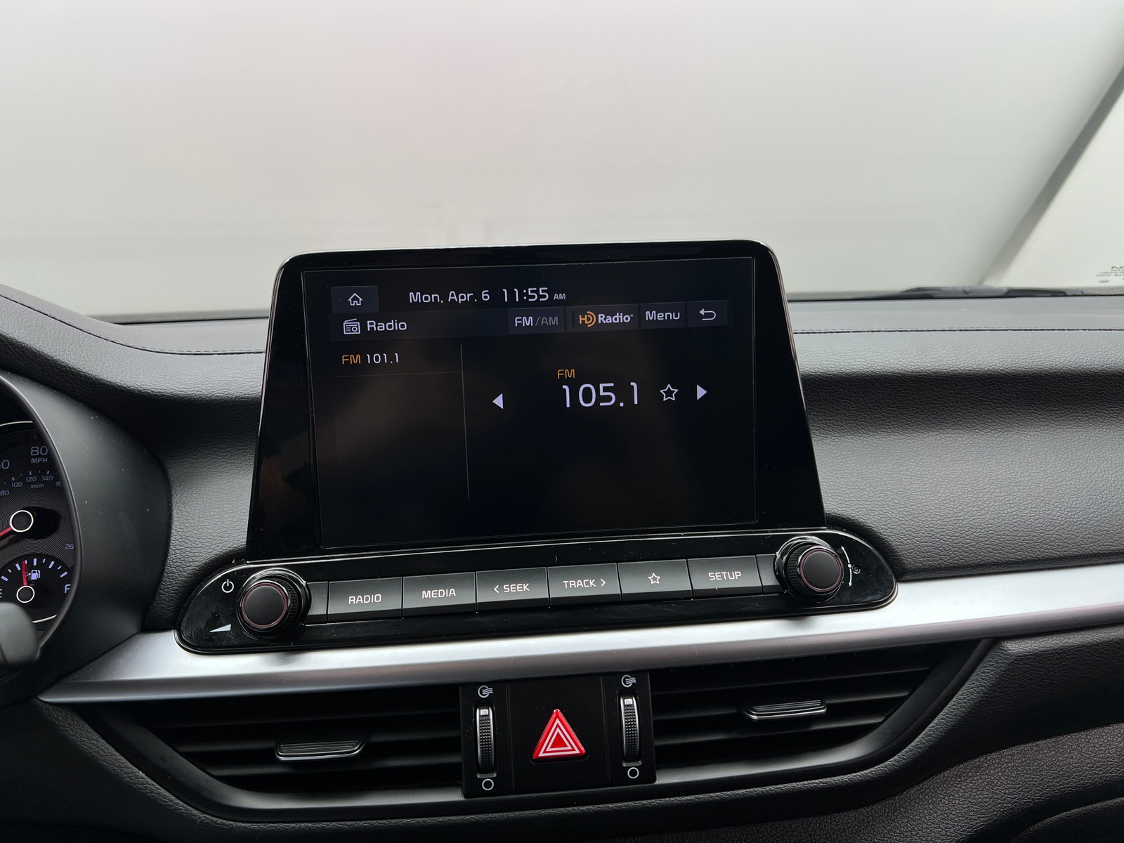 Thumbnail: 2023 Kia Forte - 4