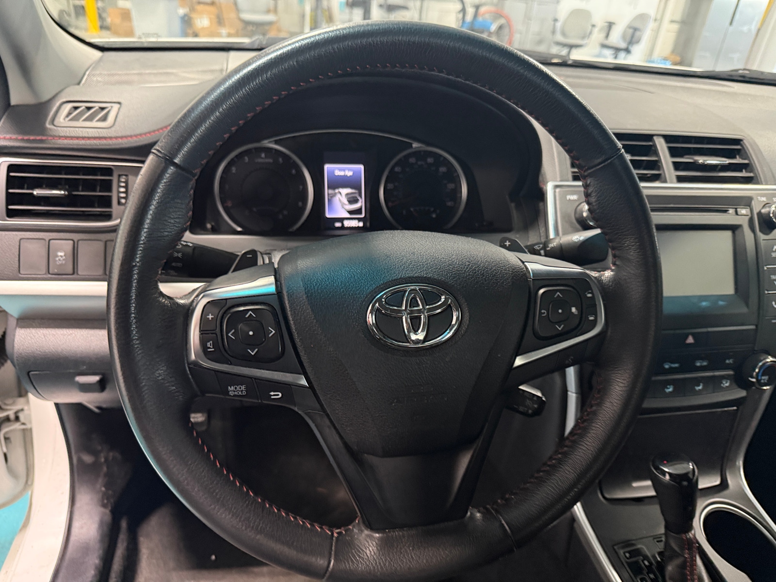 Thumbnail: 2017 Toyota Camry - 5