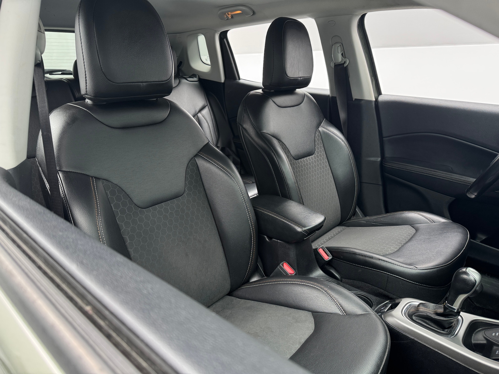 Thumbnail: 2019 Jeep Compass - 2