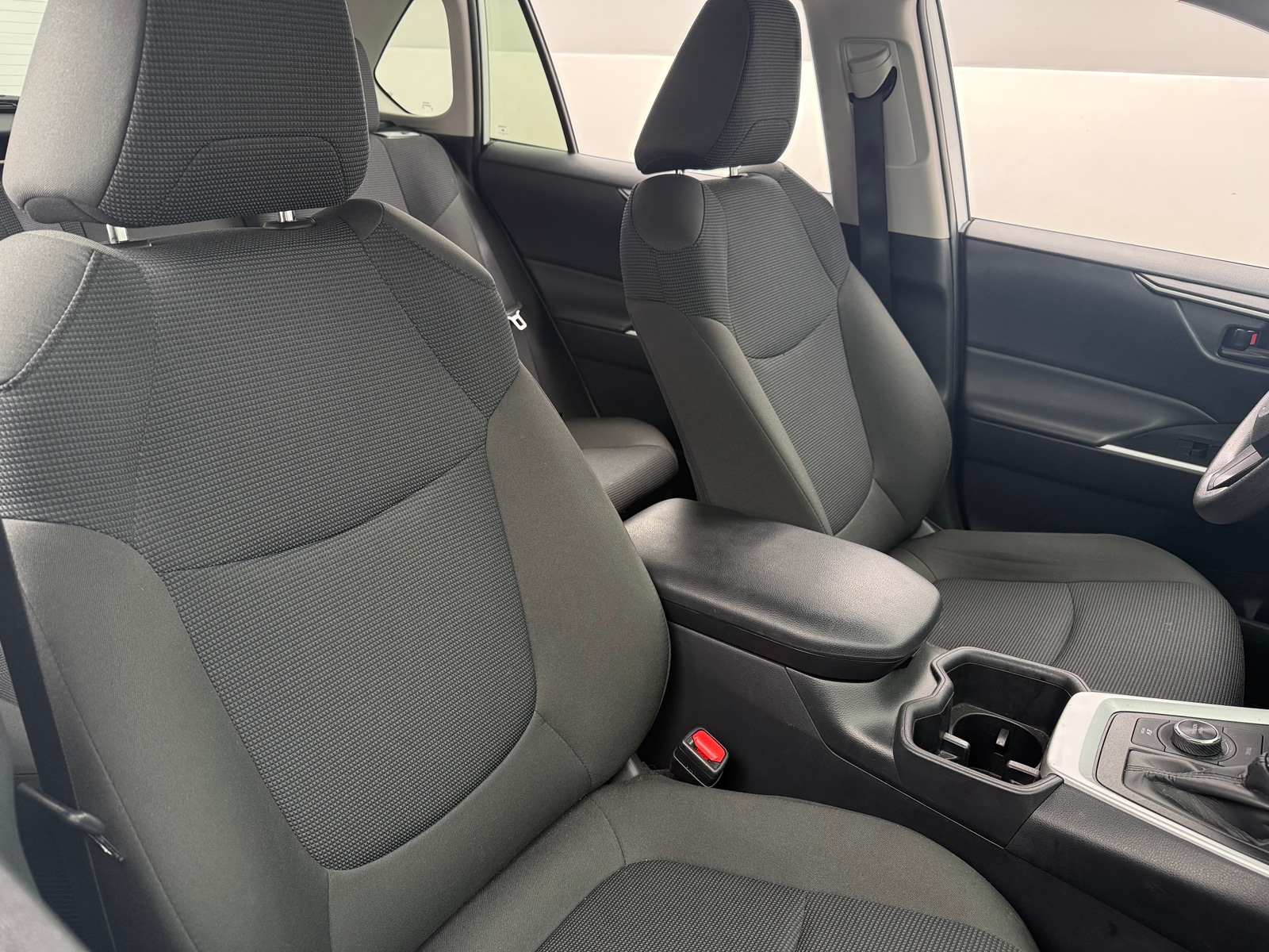 Thumbnail: 2025 Toyota RAV4 - 2