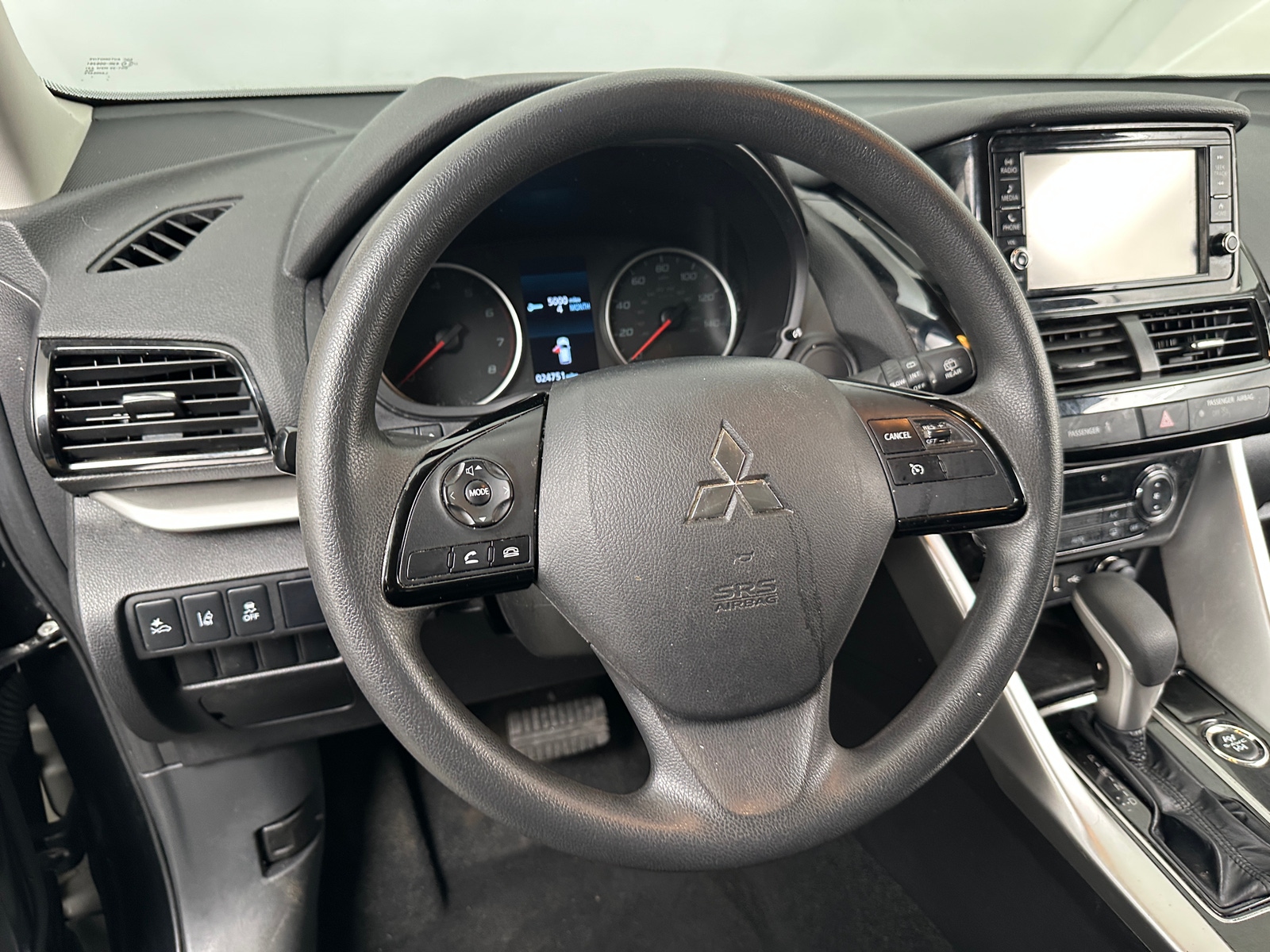 Thumbnail: 2025 Mitsubishi Eclipse Cross - 5