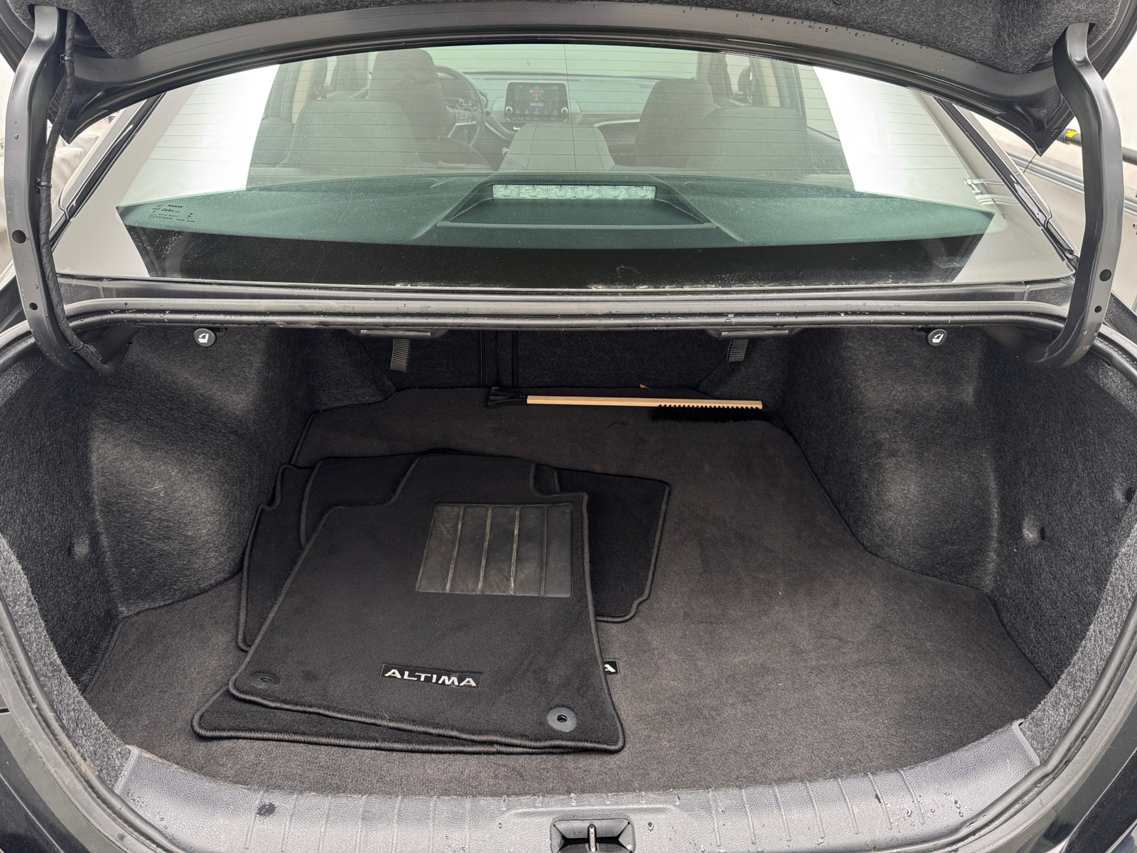 Thumbnail: 2025 Nissan Altima - 7