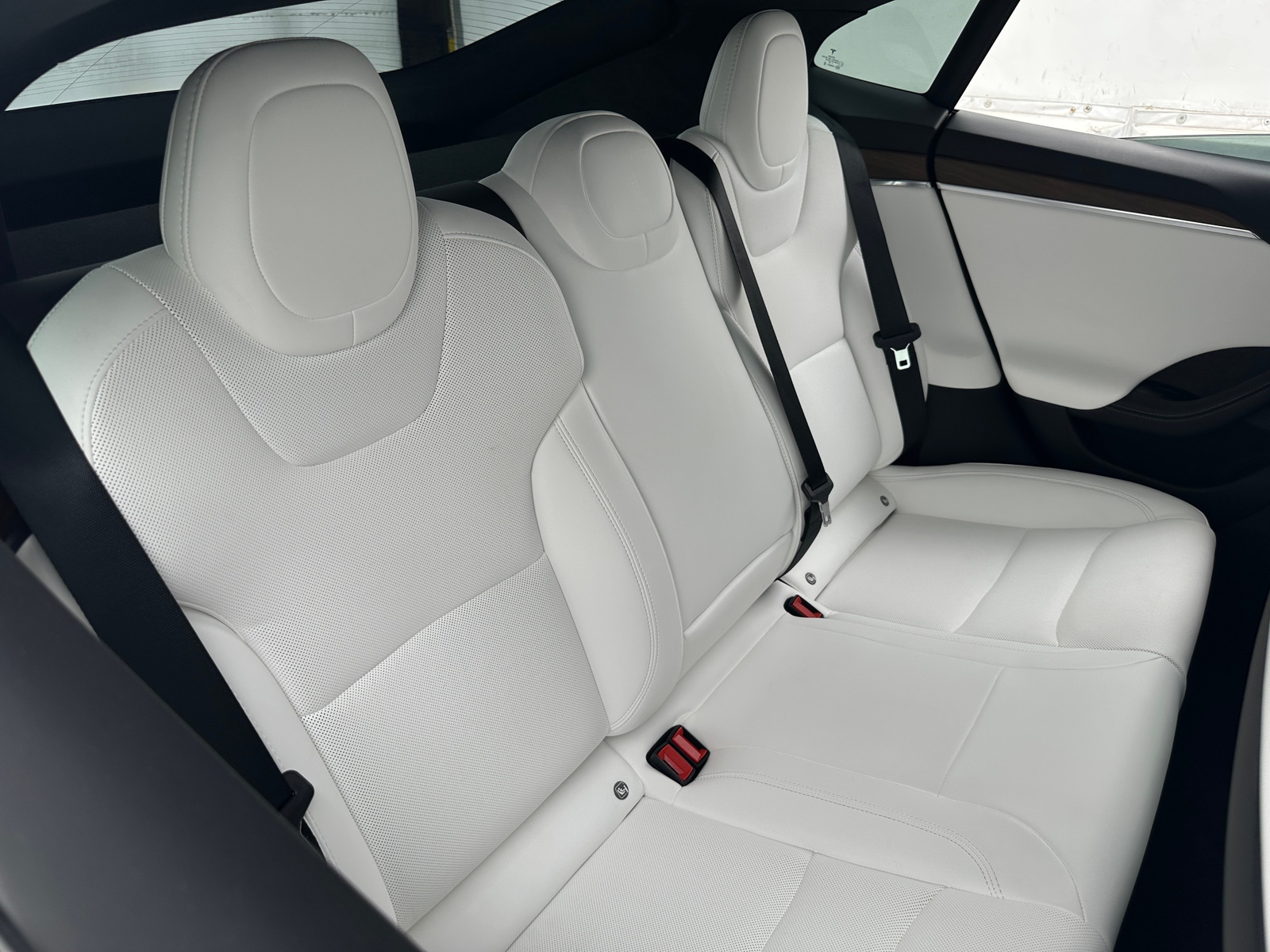 Thumbnail: 2023 Tesla Model S - 4