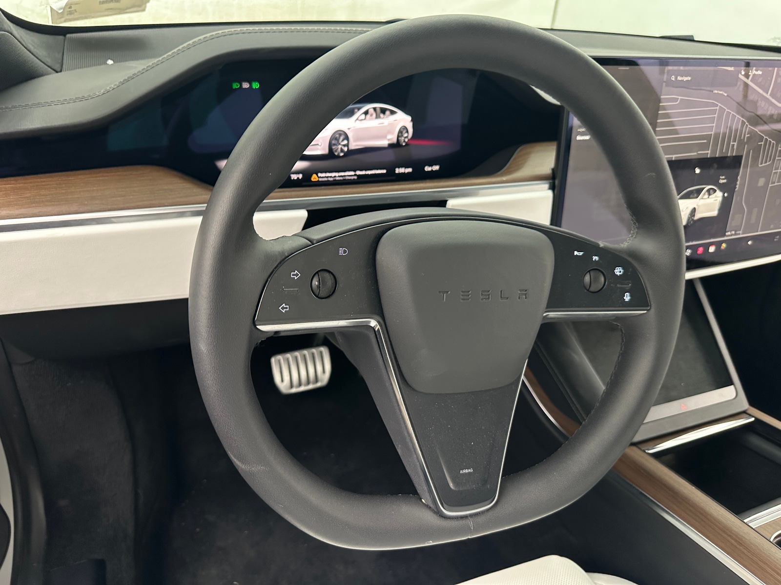 Thumbnail: 2023 Tesla Model S - 3