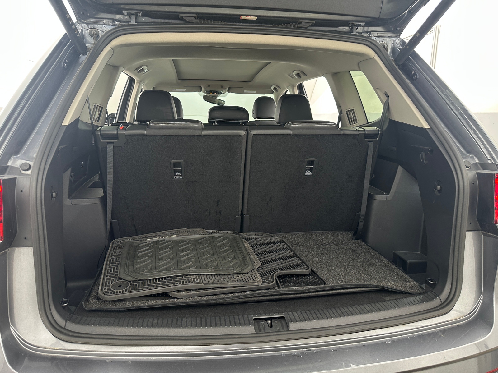 Thumbnail: 2024 Volkswagen Atlas - 6