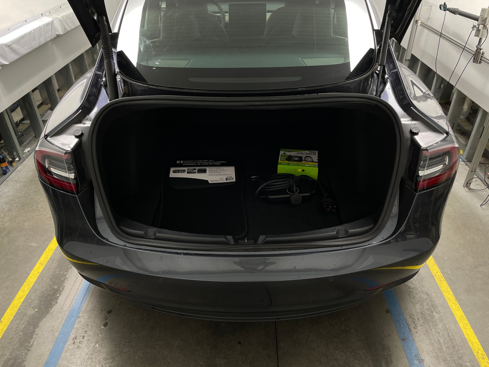 Thumbnail: 2022 Tesla Model 3 - 6