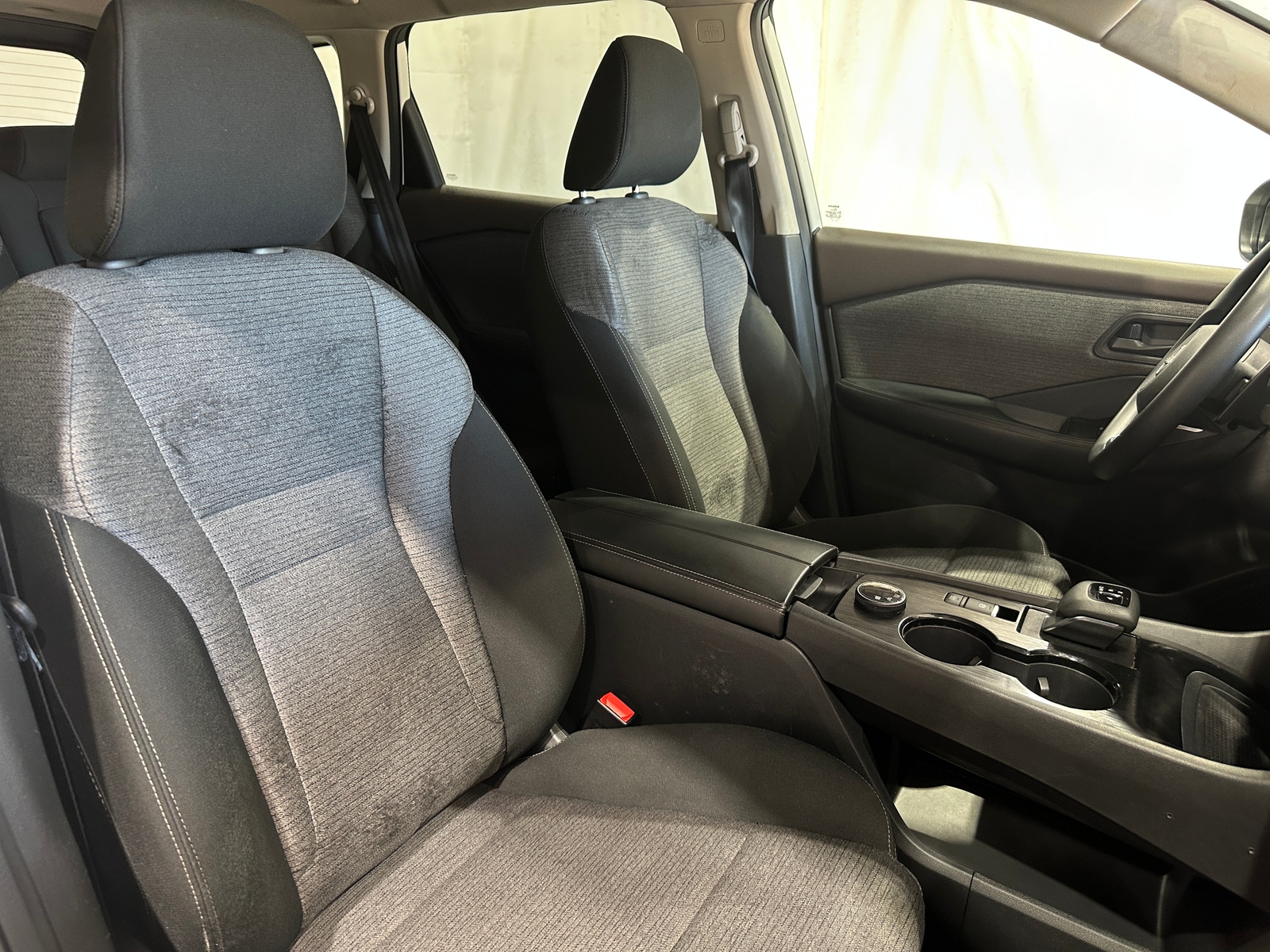 Thumbnail: 2022 Nissan Rogue - 2