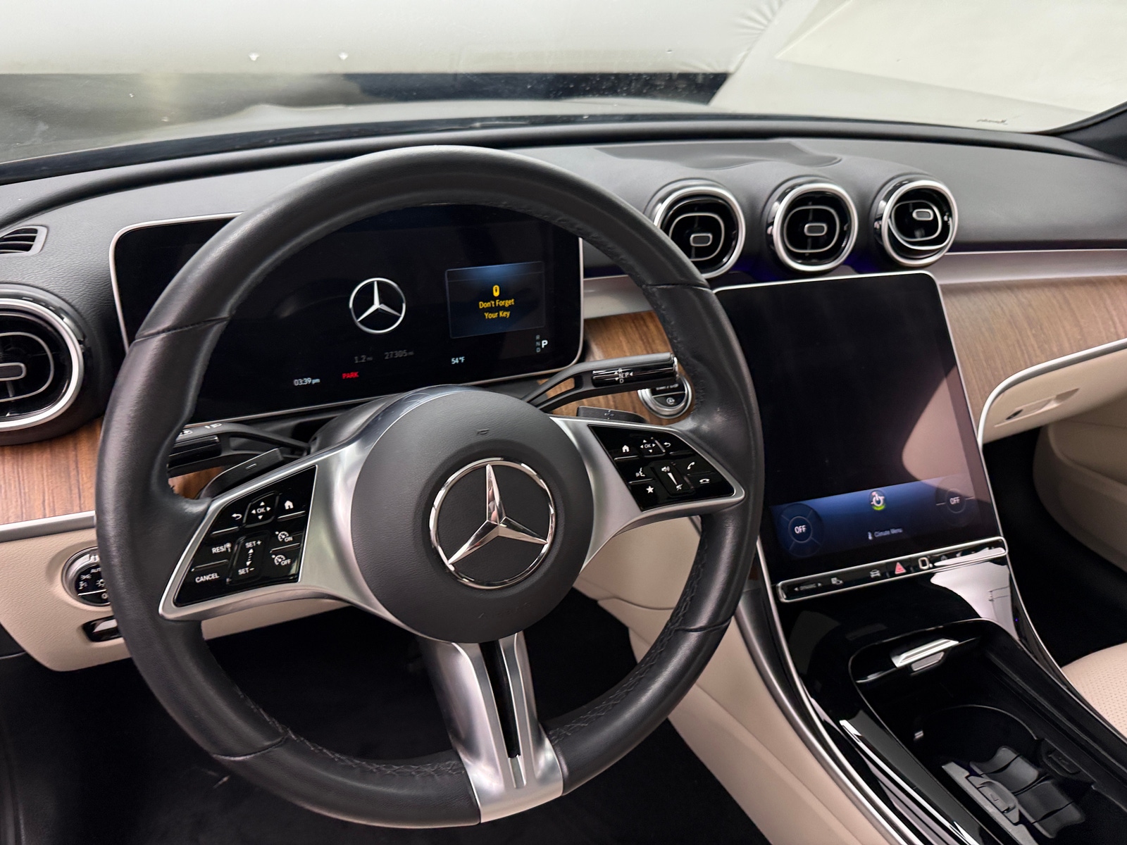 Thumbnail: 2024 Mercedes-Benz C-Class - 4