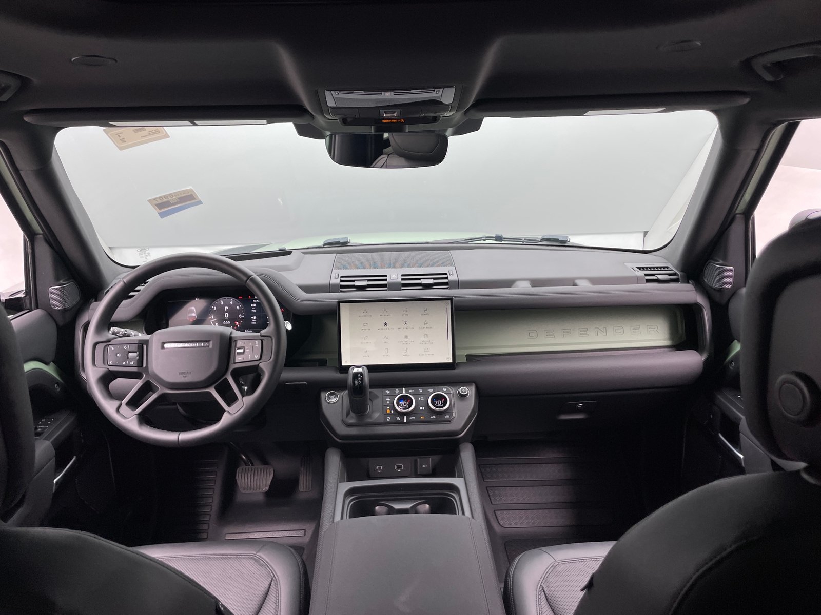Thumbnail: 2023 Land Rover Defender - 2