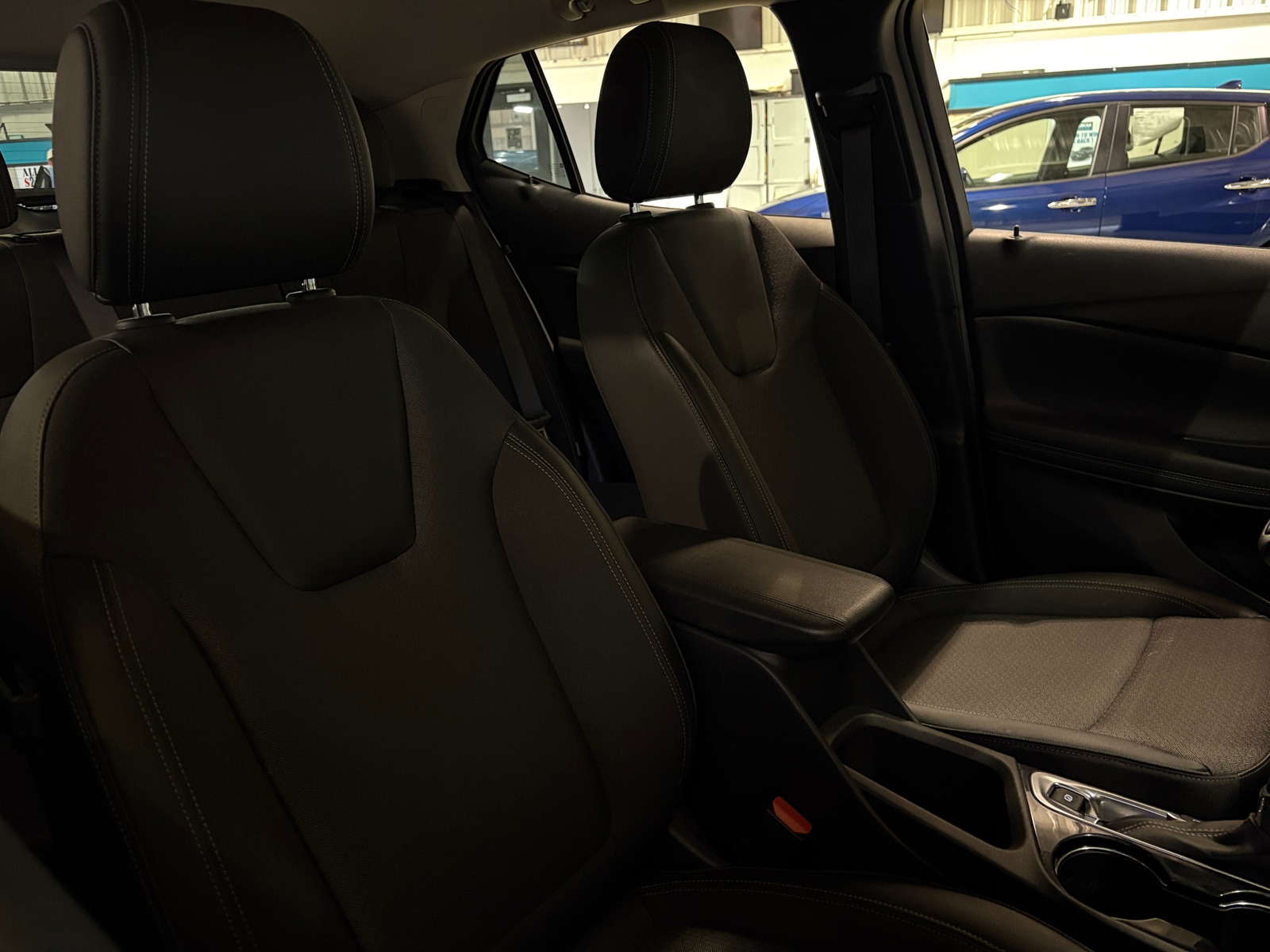 Thumbnail: 2025 Buick Encore GX - 2