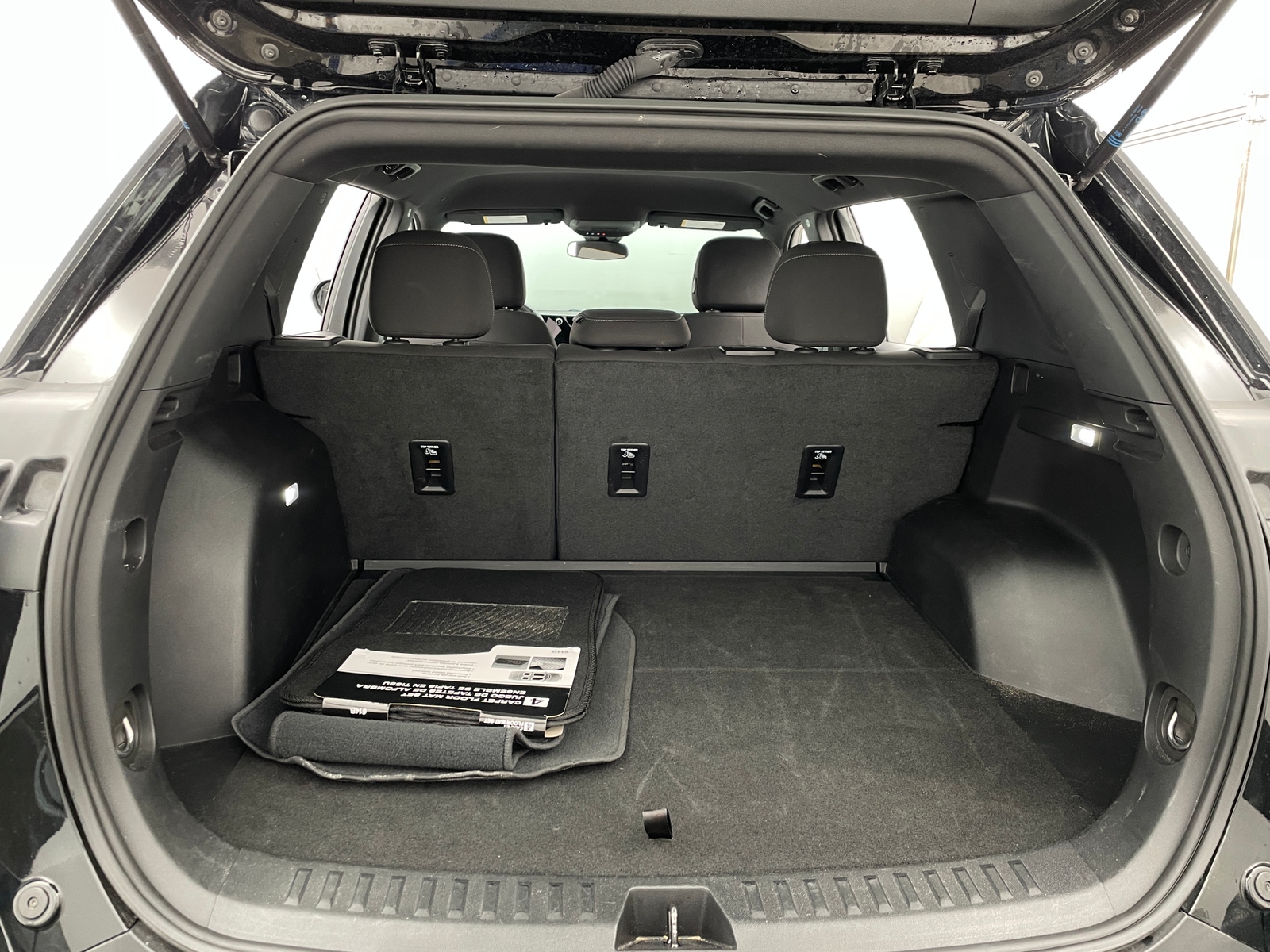 Thumbnail: 2025 Chevrolet Equinox - 7