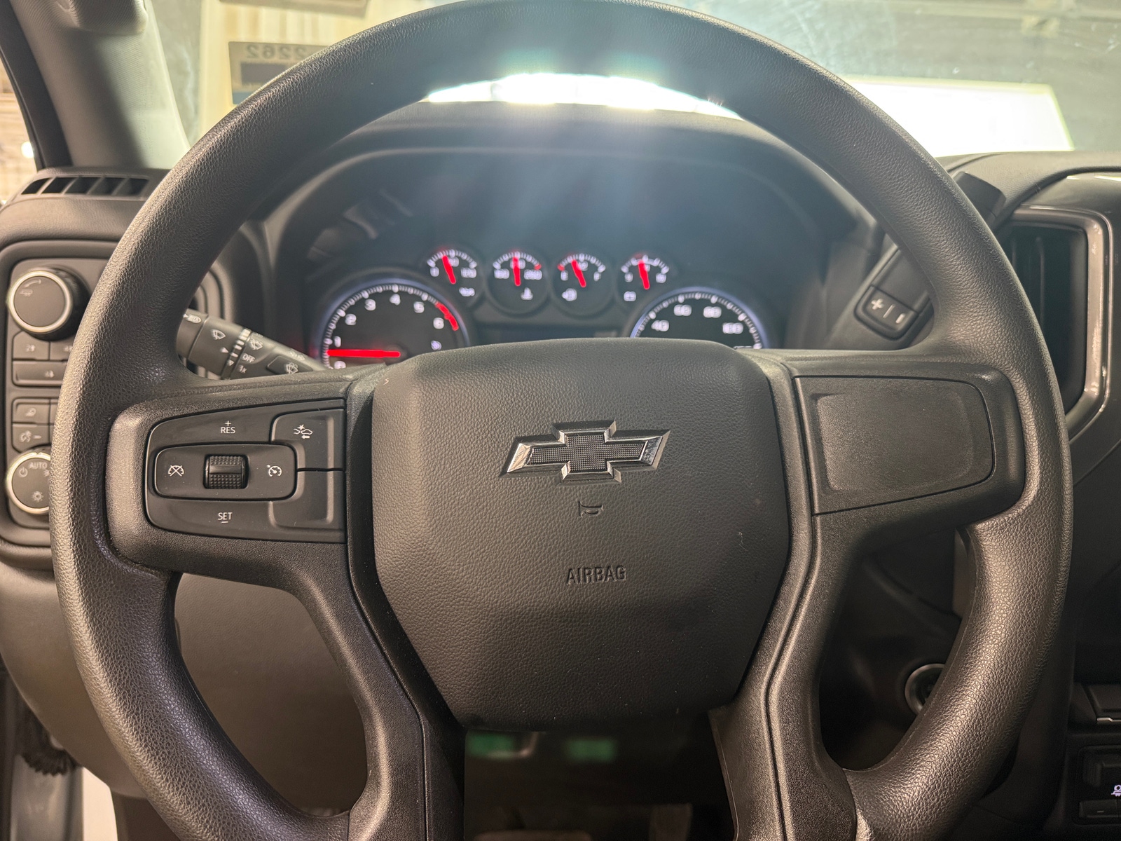 Thumbnail: 2025 Chevrolet Silverado 2500 - 5