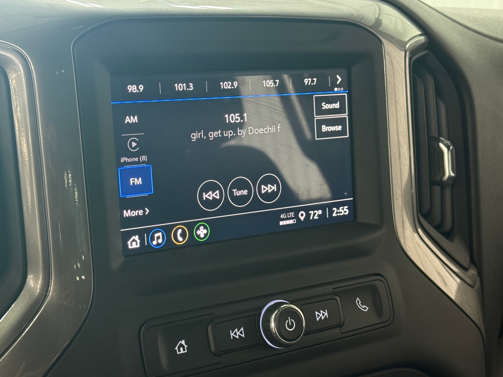 Thumbnail: 2025 Chevrolet Silverado 2500 - 4