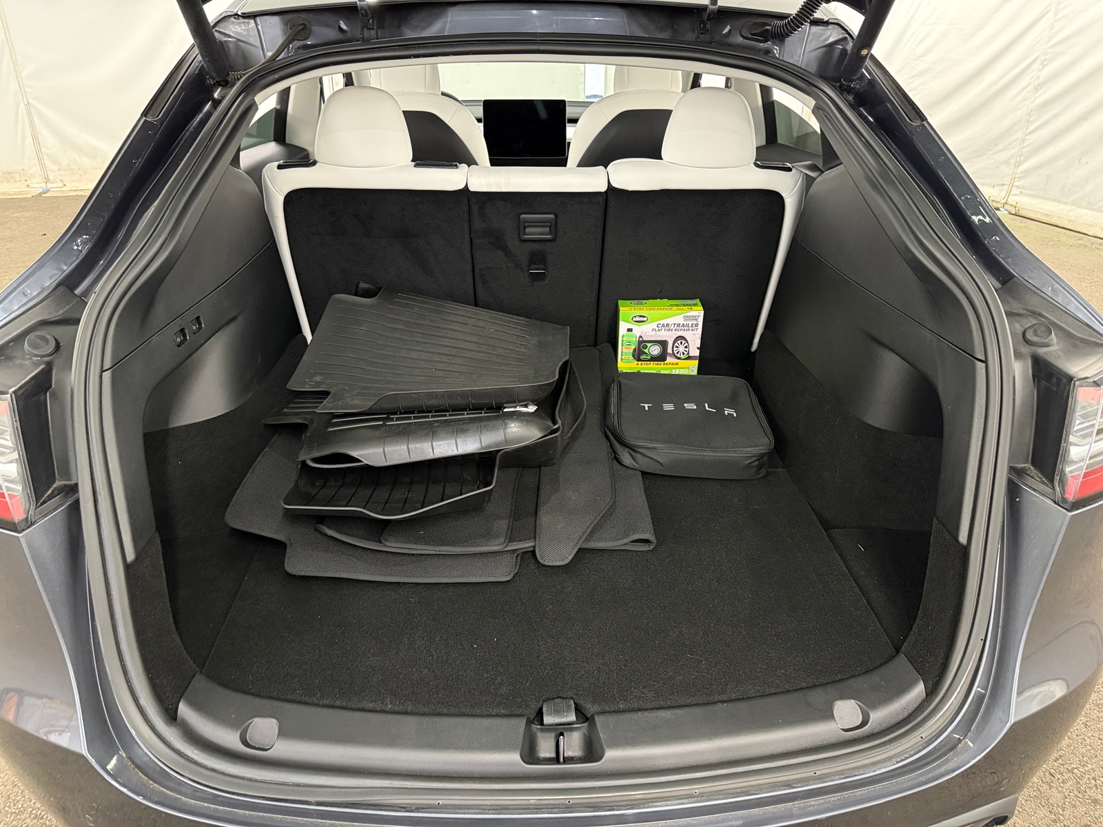 Thumbnail: 2022 Tesla Model Y - 6