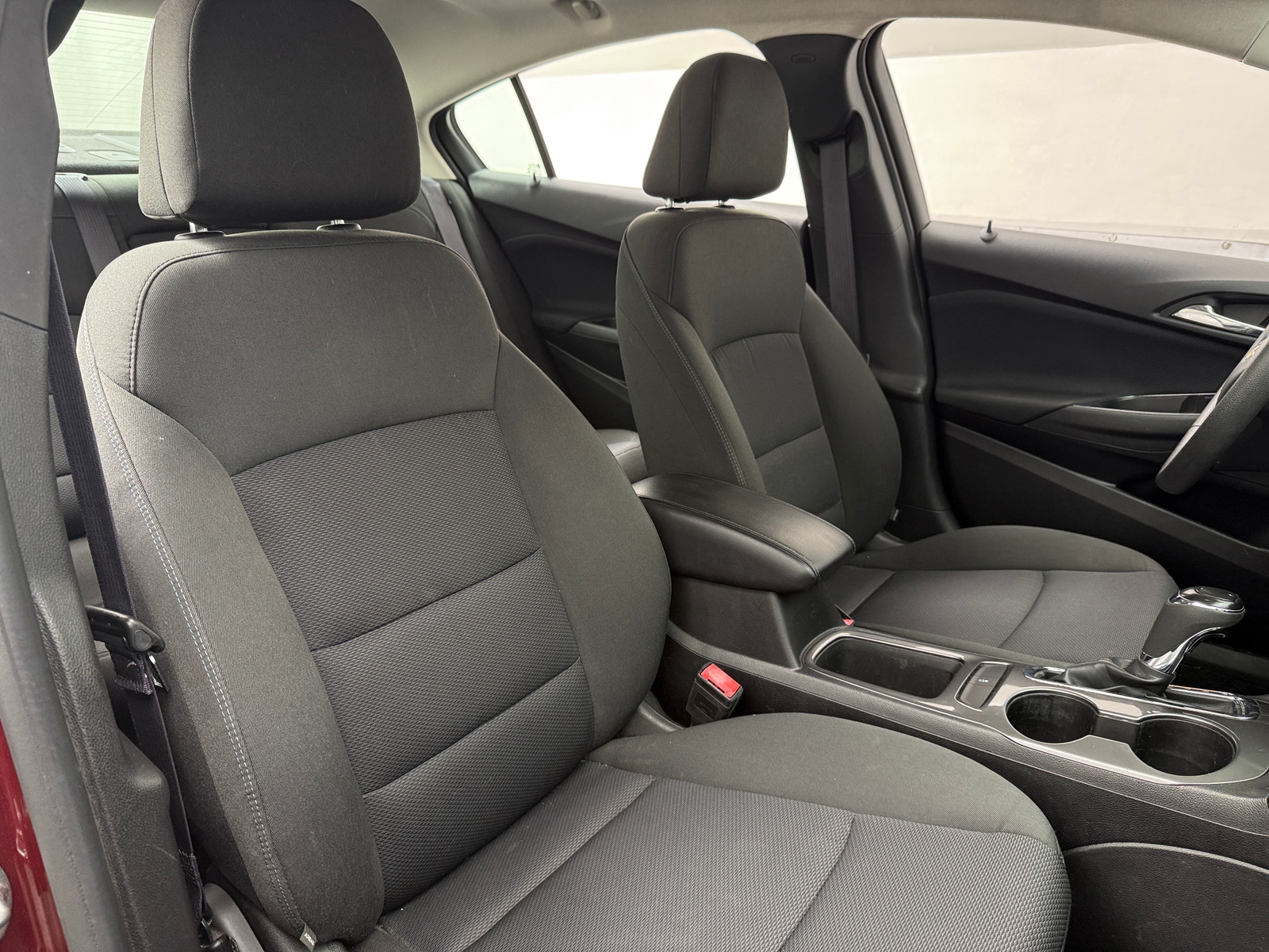 Thumbnail: 2016 Chevrolet Cruze - 2