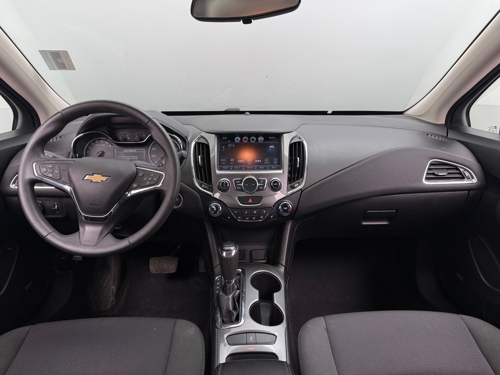 Thumbnail: 2016 Chevrolet Cruze - 3